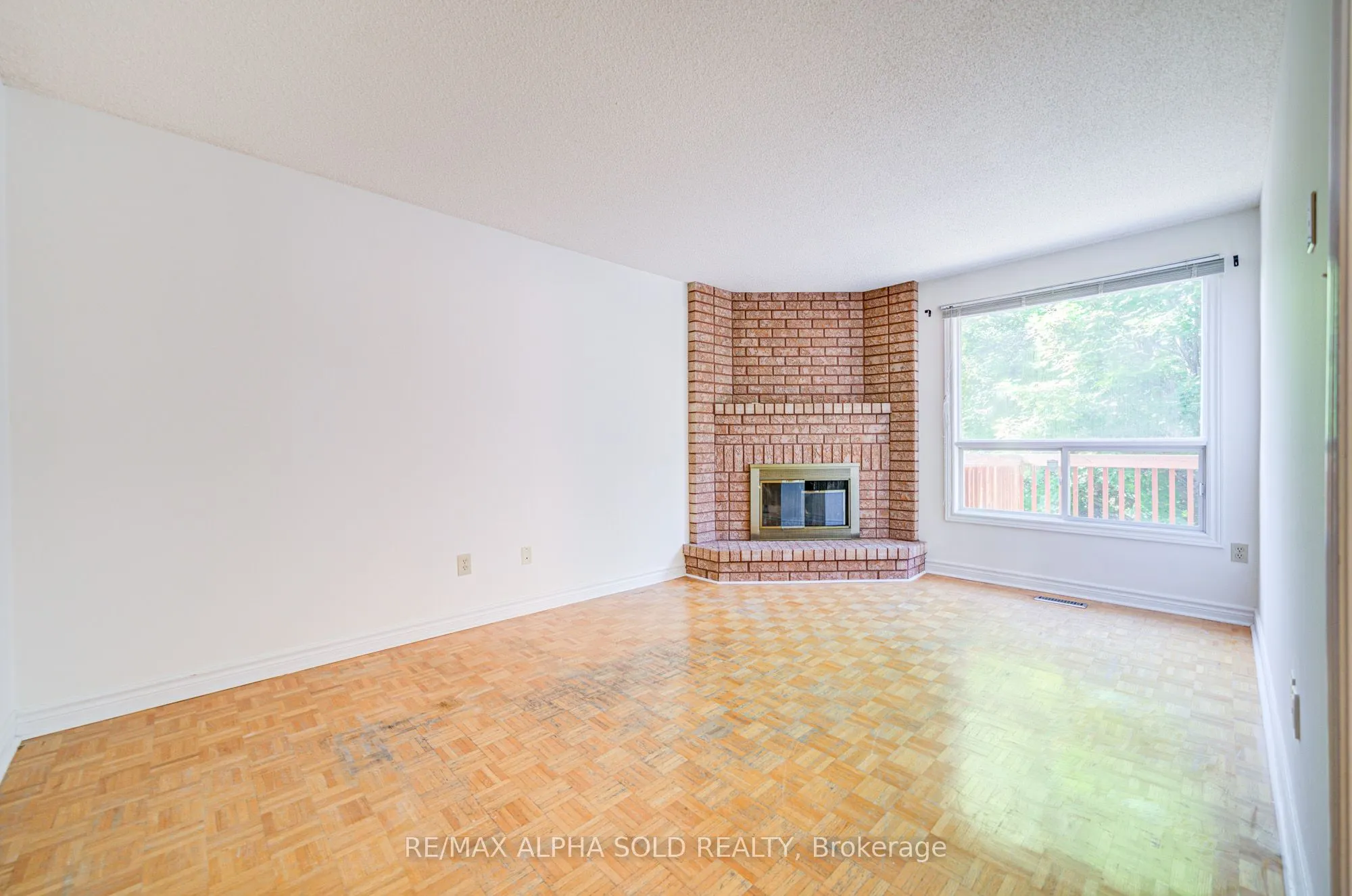 341 Jelley Avenue