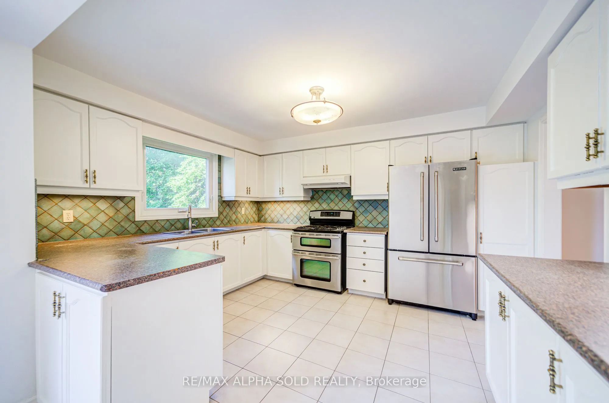 341 Jelley Avenue