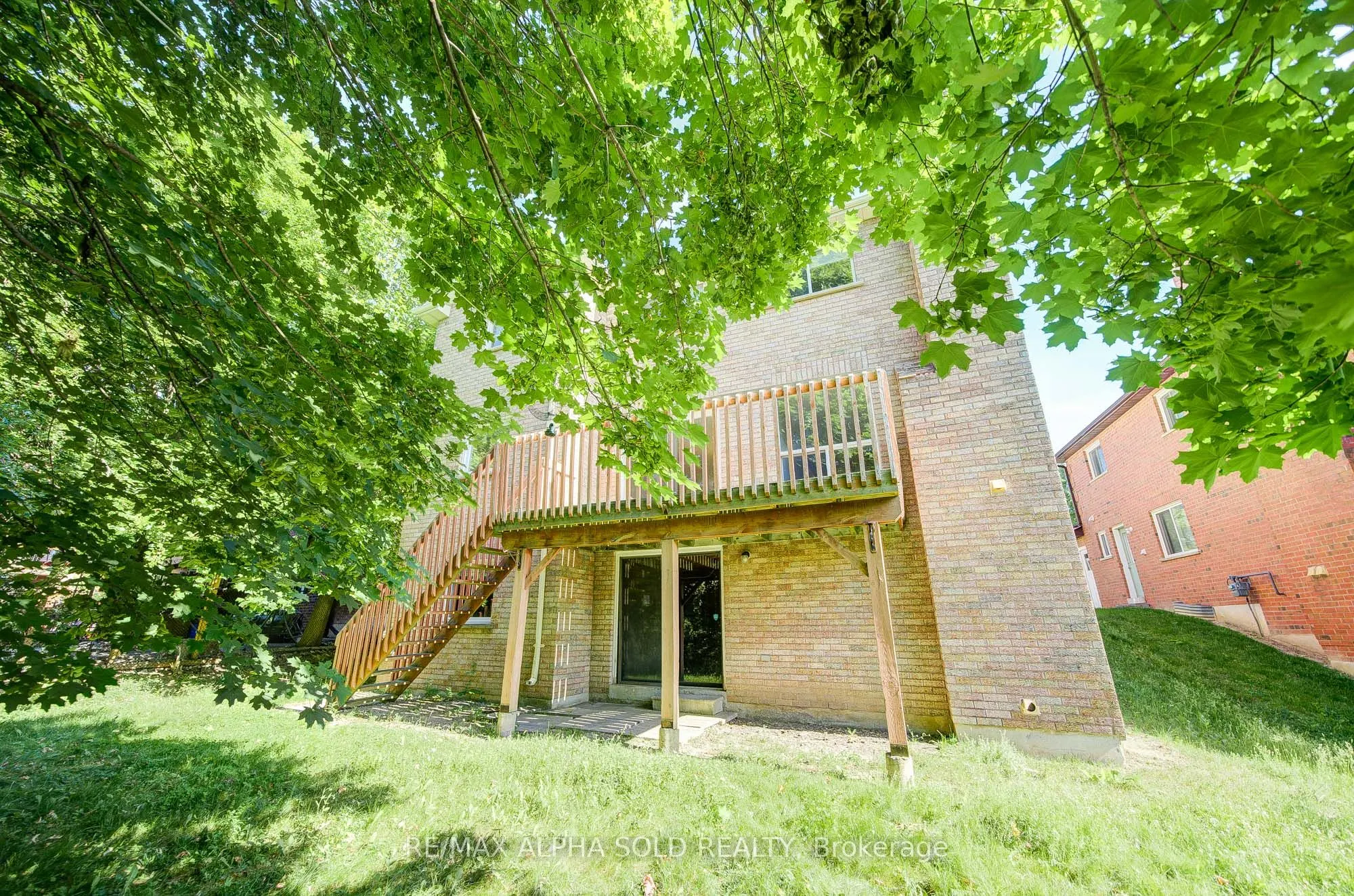 341 Jelley Avenue