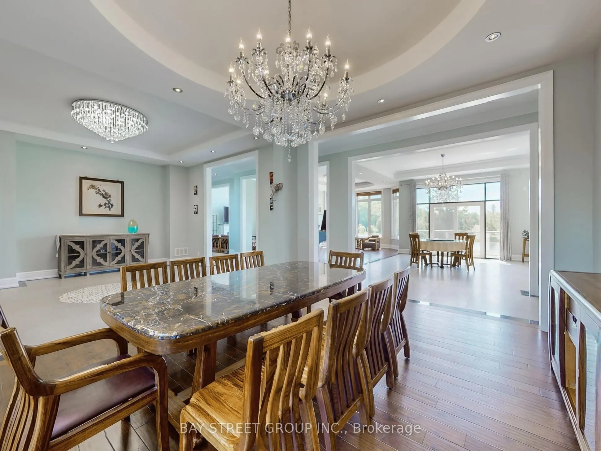 3141 Vivian Road
