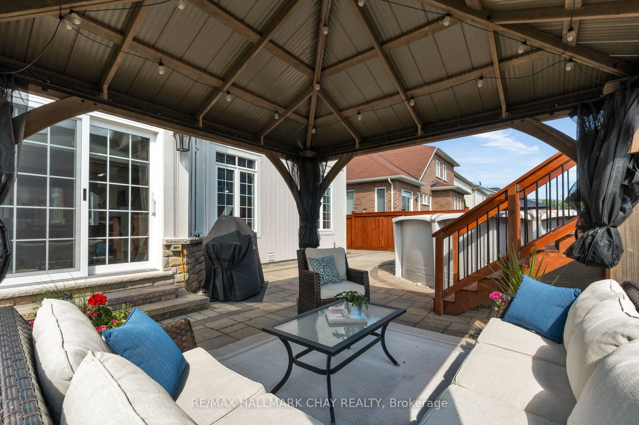 117 Mount Crescent