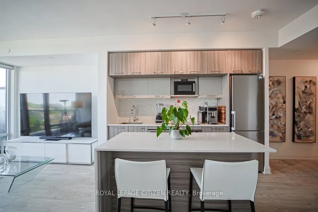 4800 Highway 7, #715