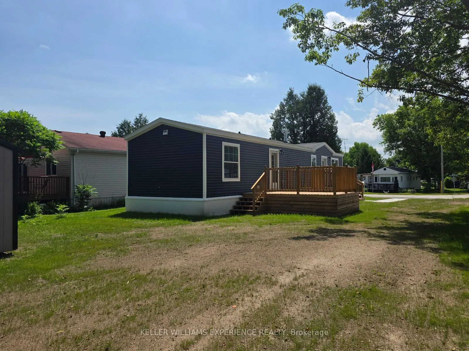 40 Shamrock Crescent