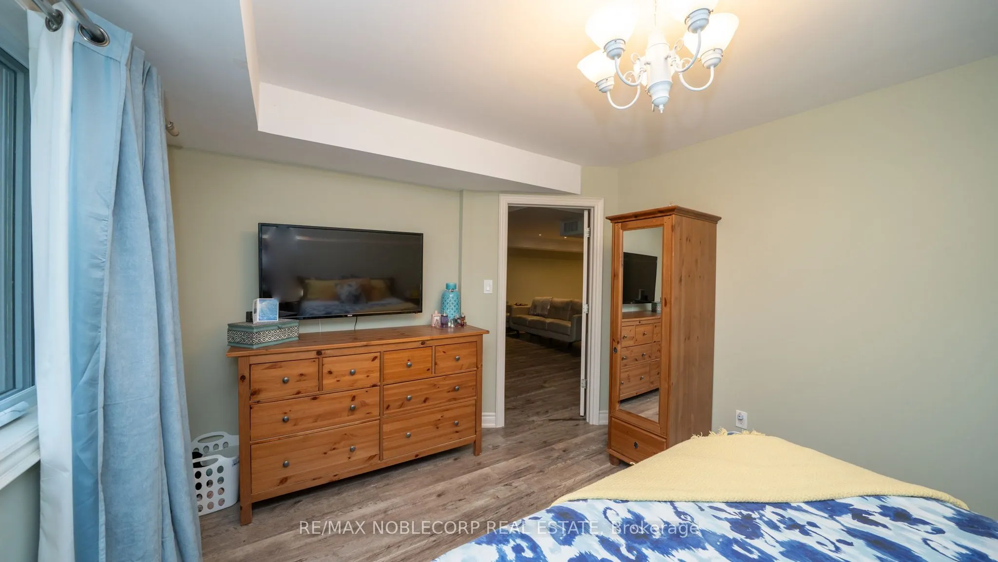 40 Hillcrest Drive, #128