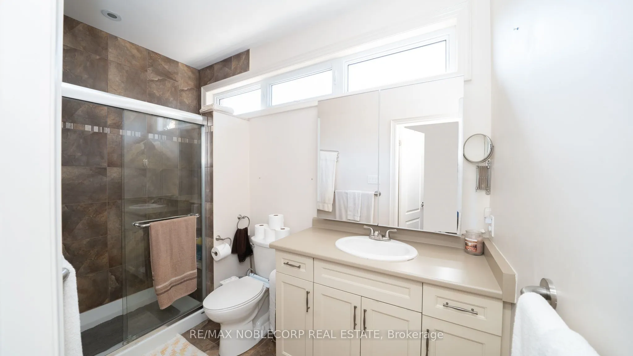 40 Hillcrest Drive, #128