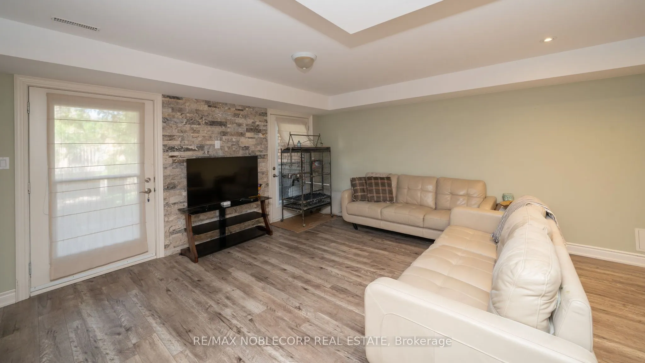 40 Hillcrest Drive, #128