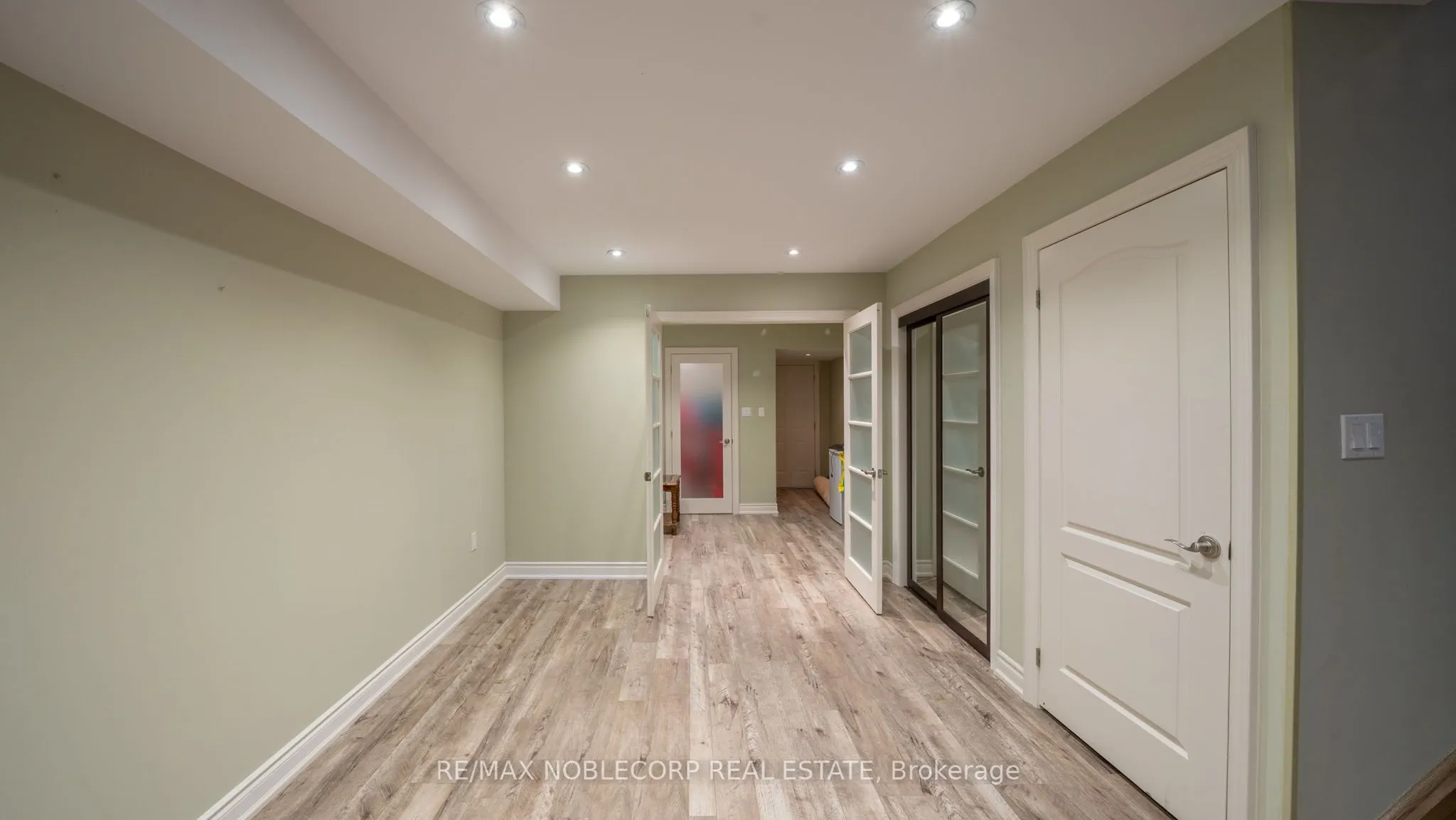 40 Hillcrest Drive, #128