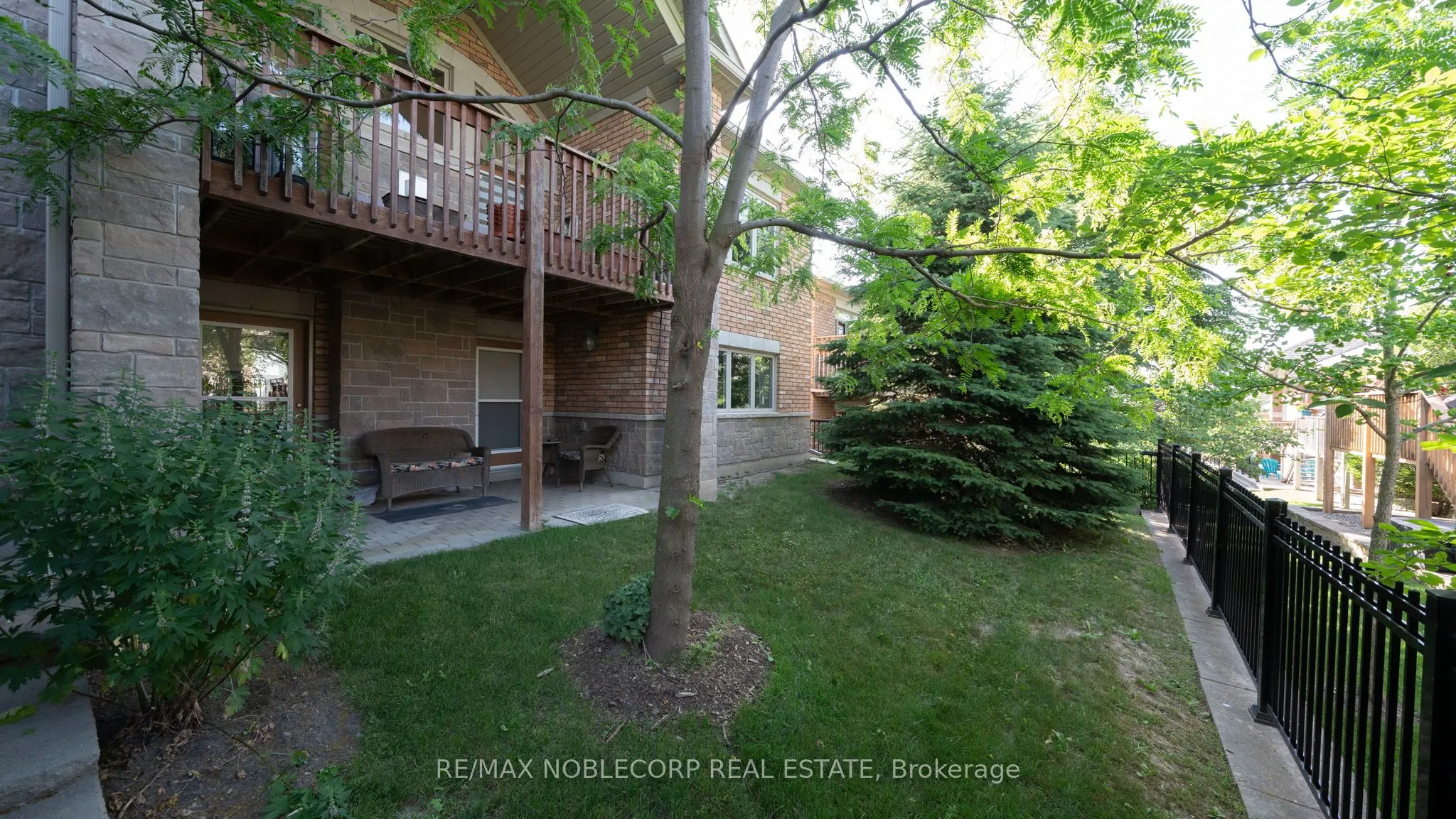 40 Hillcrest Drive, #128