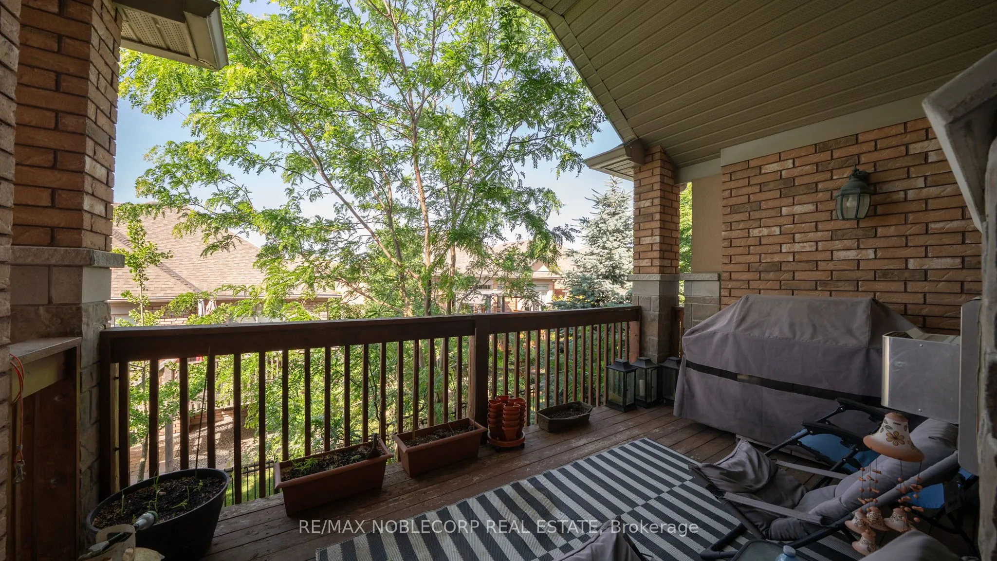 40 Hillcrest Drive, #128