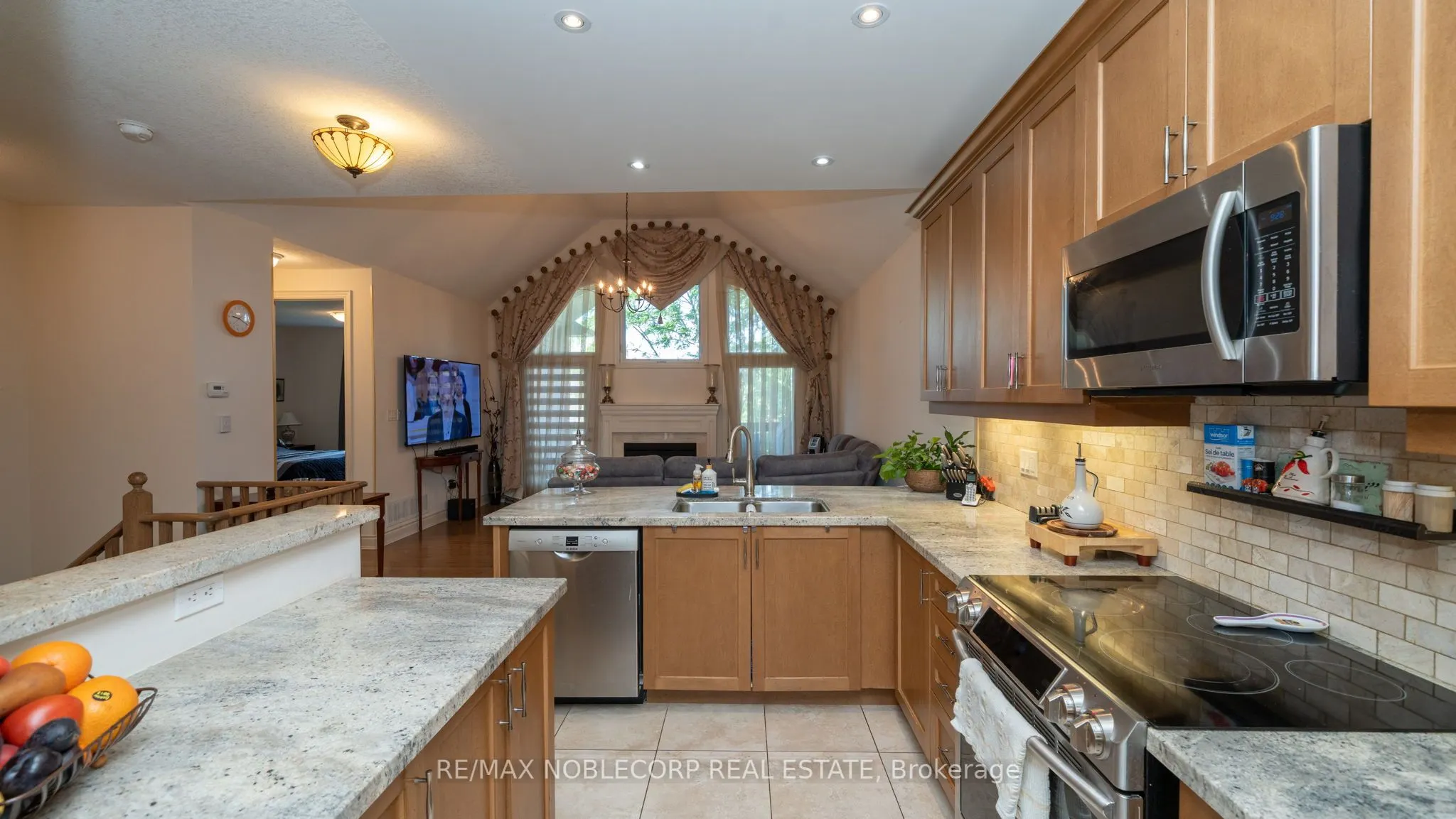 40 Hillcrest Drive, #128