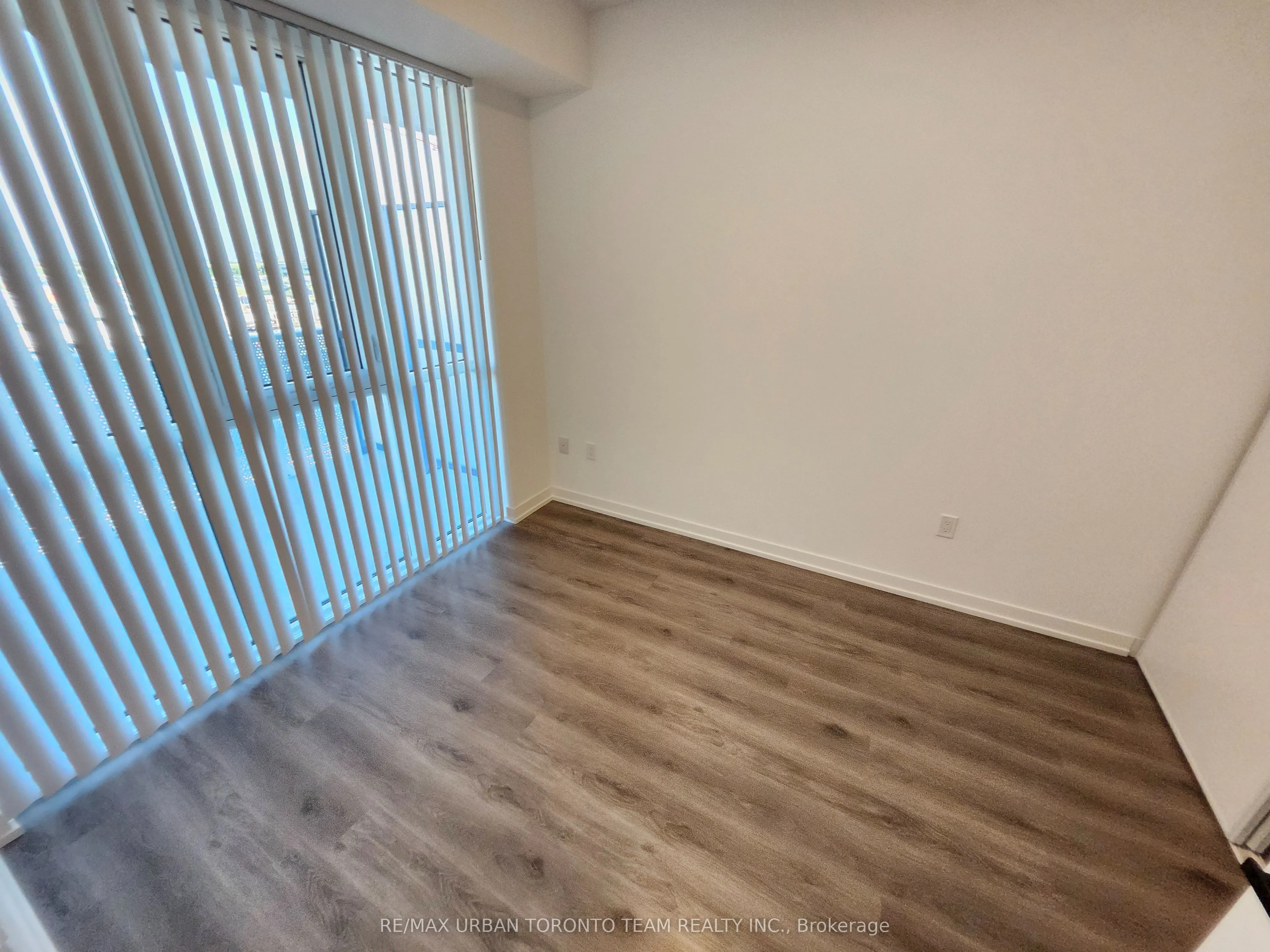 28 Interchange Way, #518