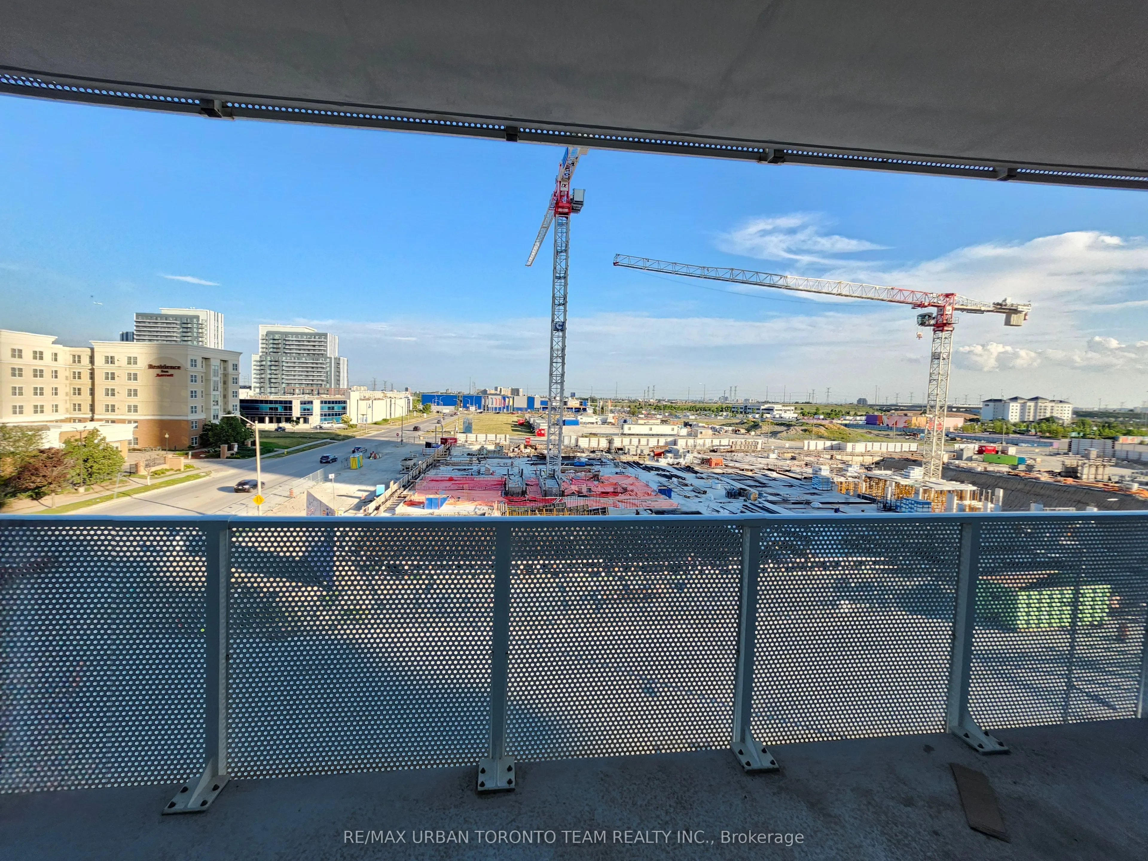 28 Interchange Way, #518