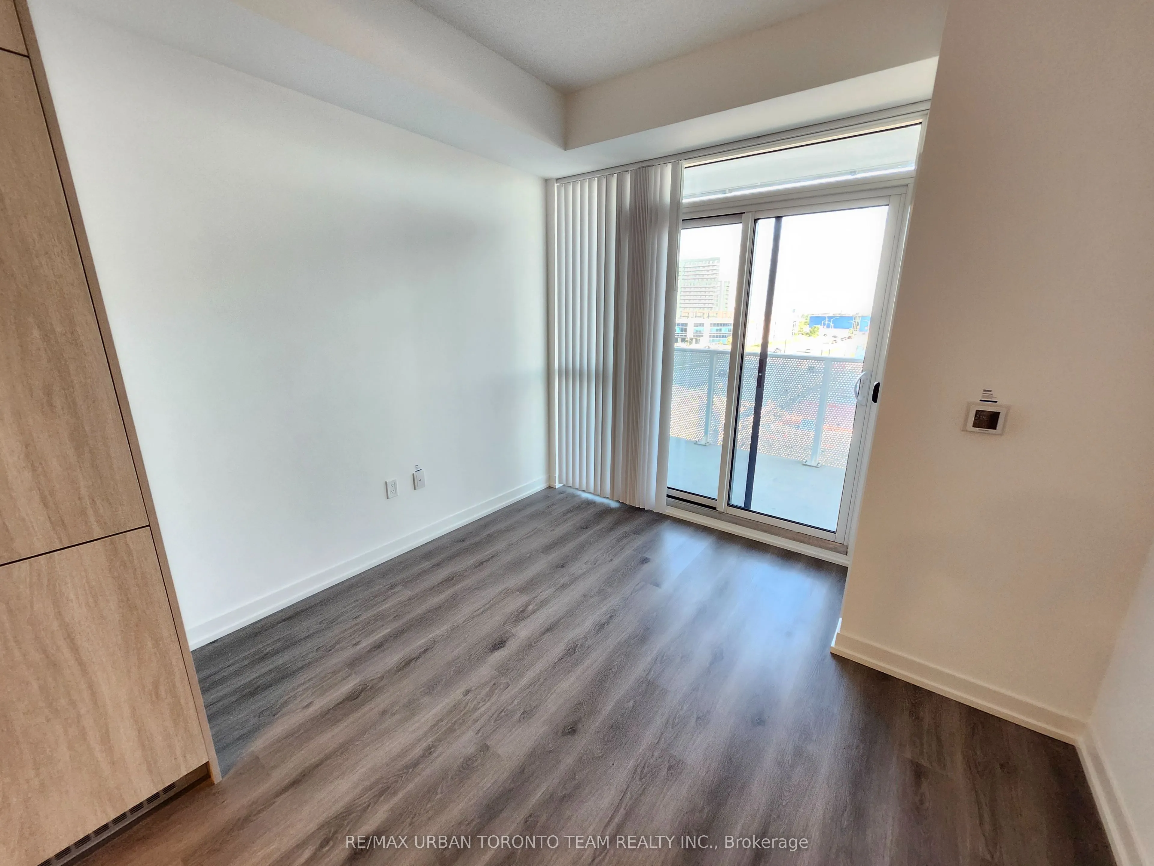 28 Interchange Way, #518