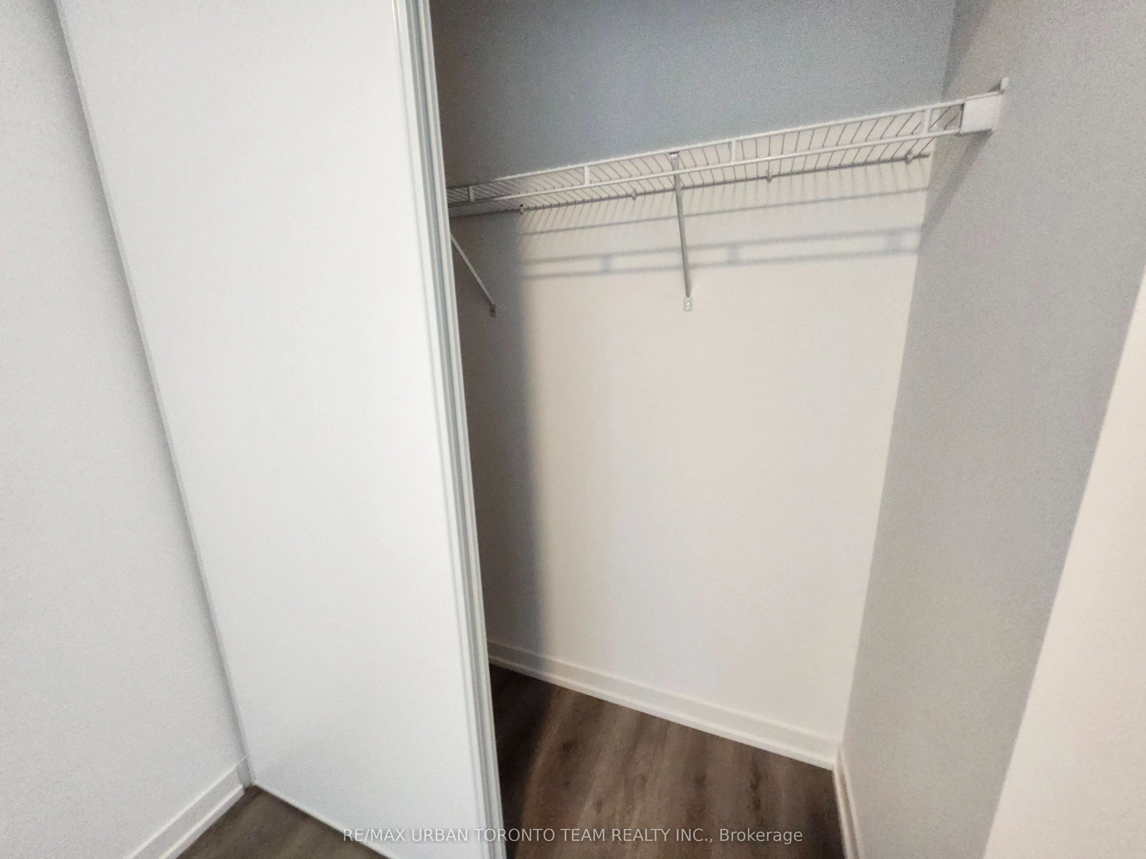 28 Interchange Way, #518