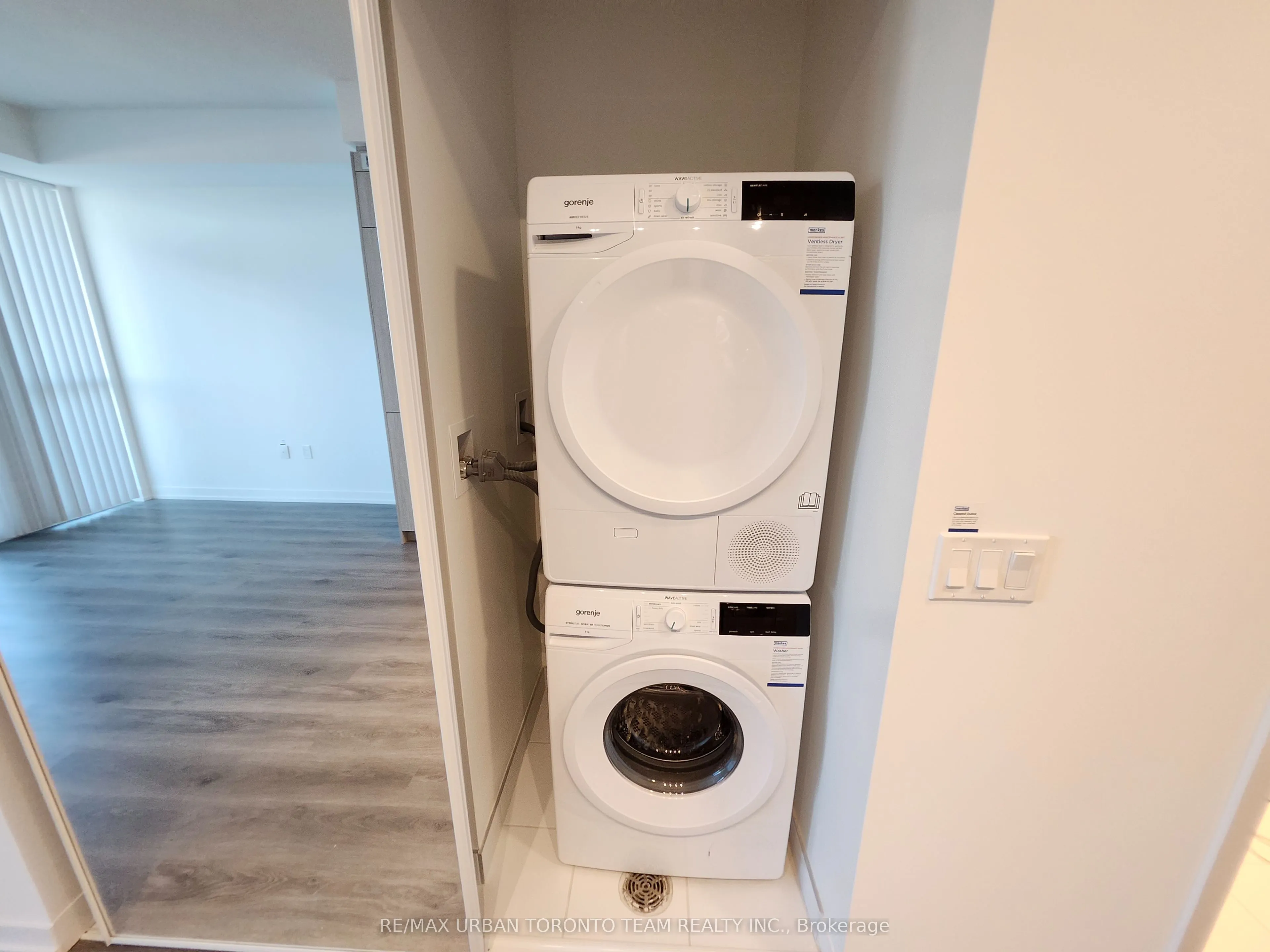 28 Interchange Way, #518