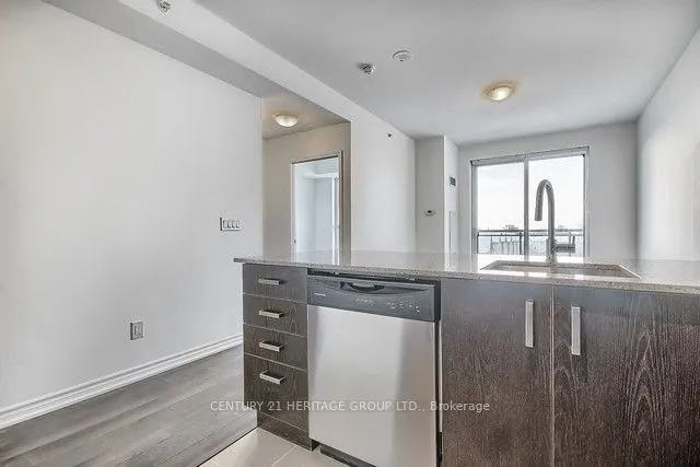 11611 Yonge Street, #211