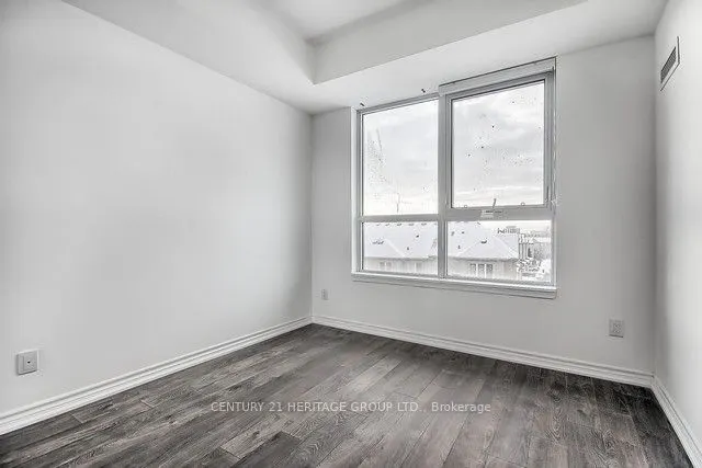 11611 Yonge Street, #211