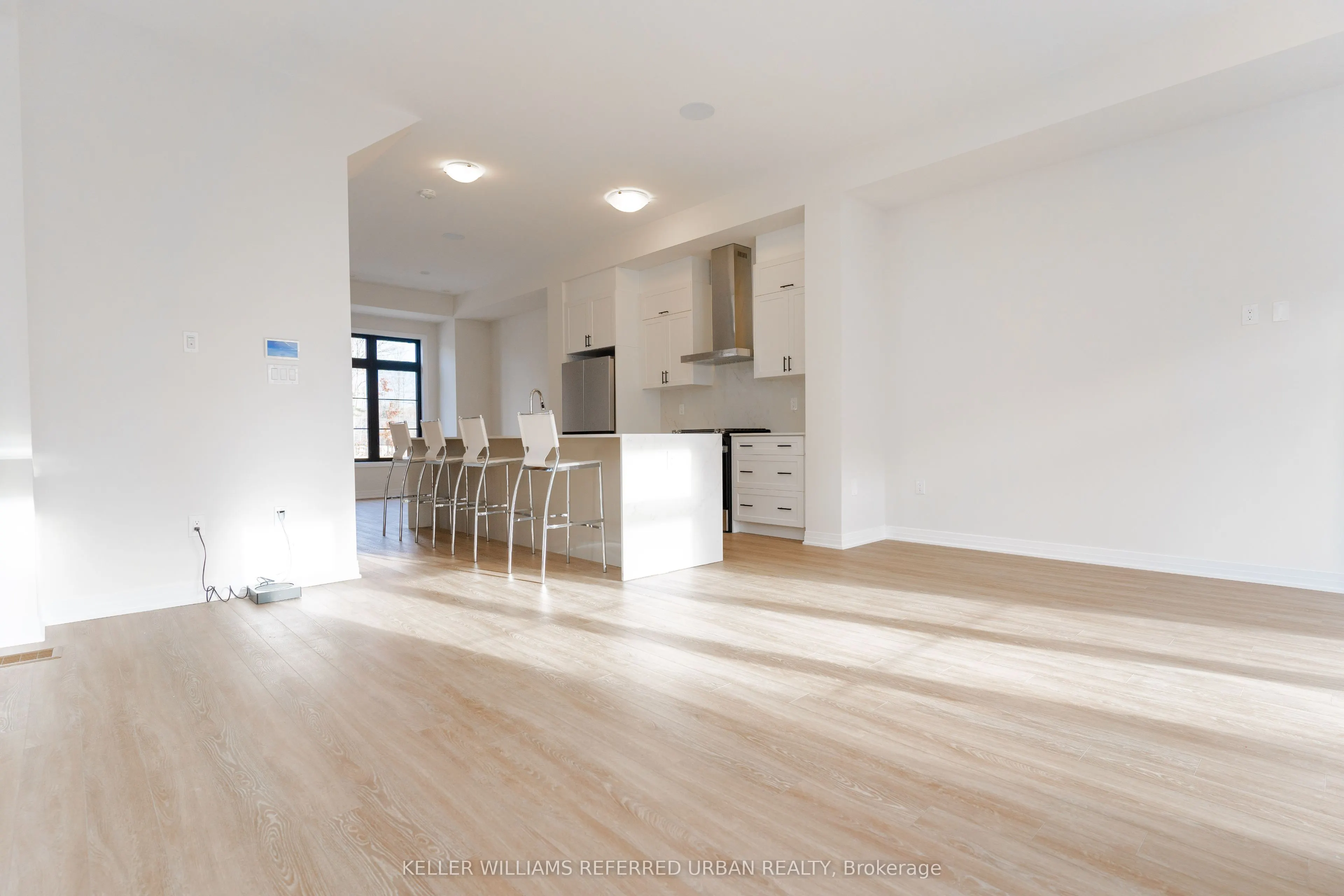 26 De La Roche Drive