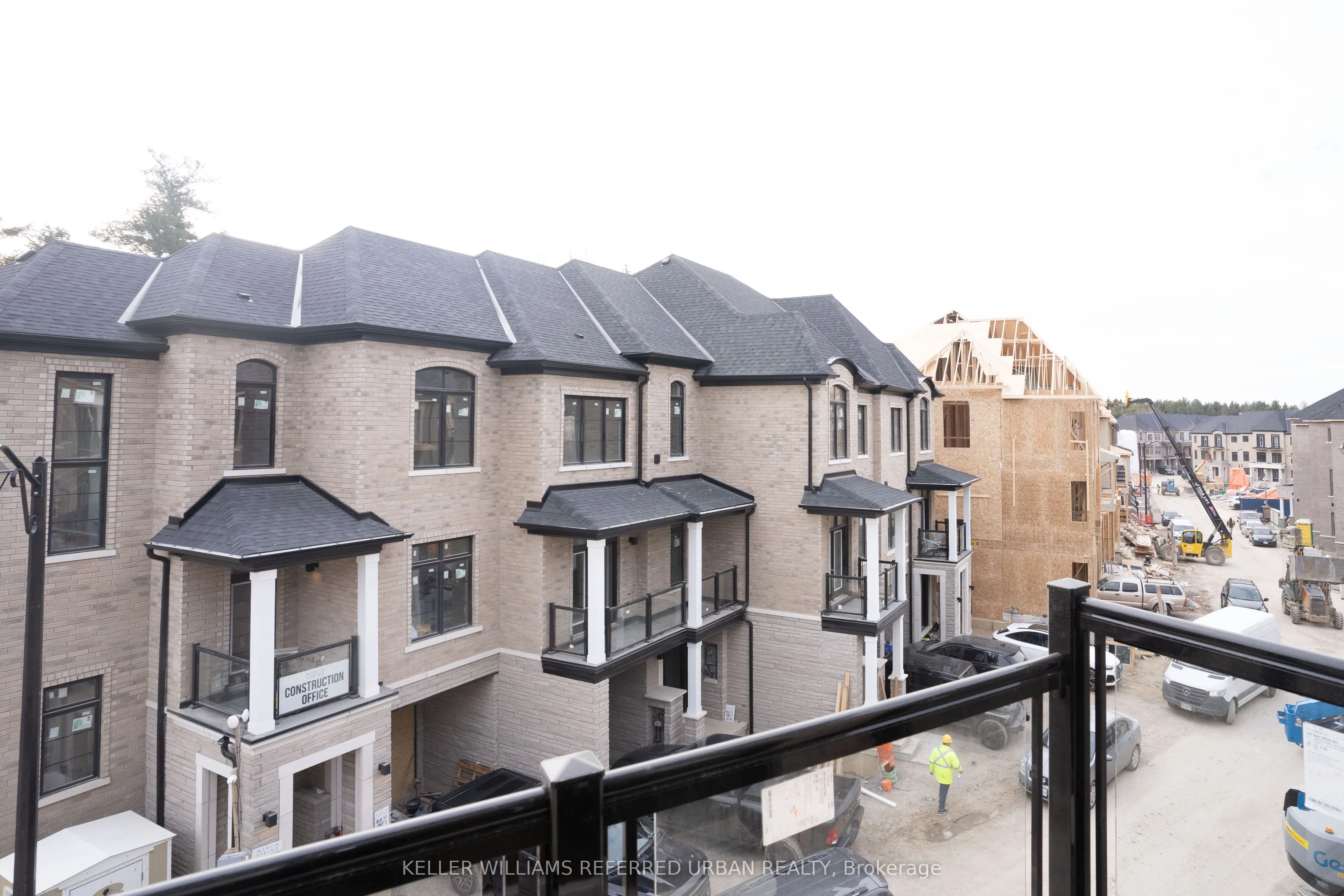 26 De La Roche Drive