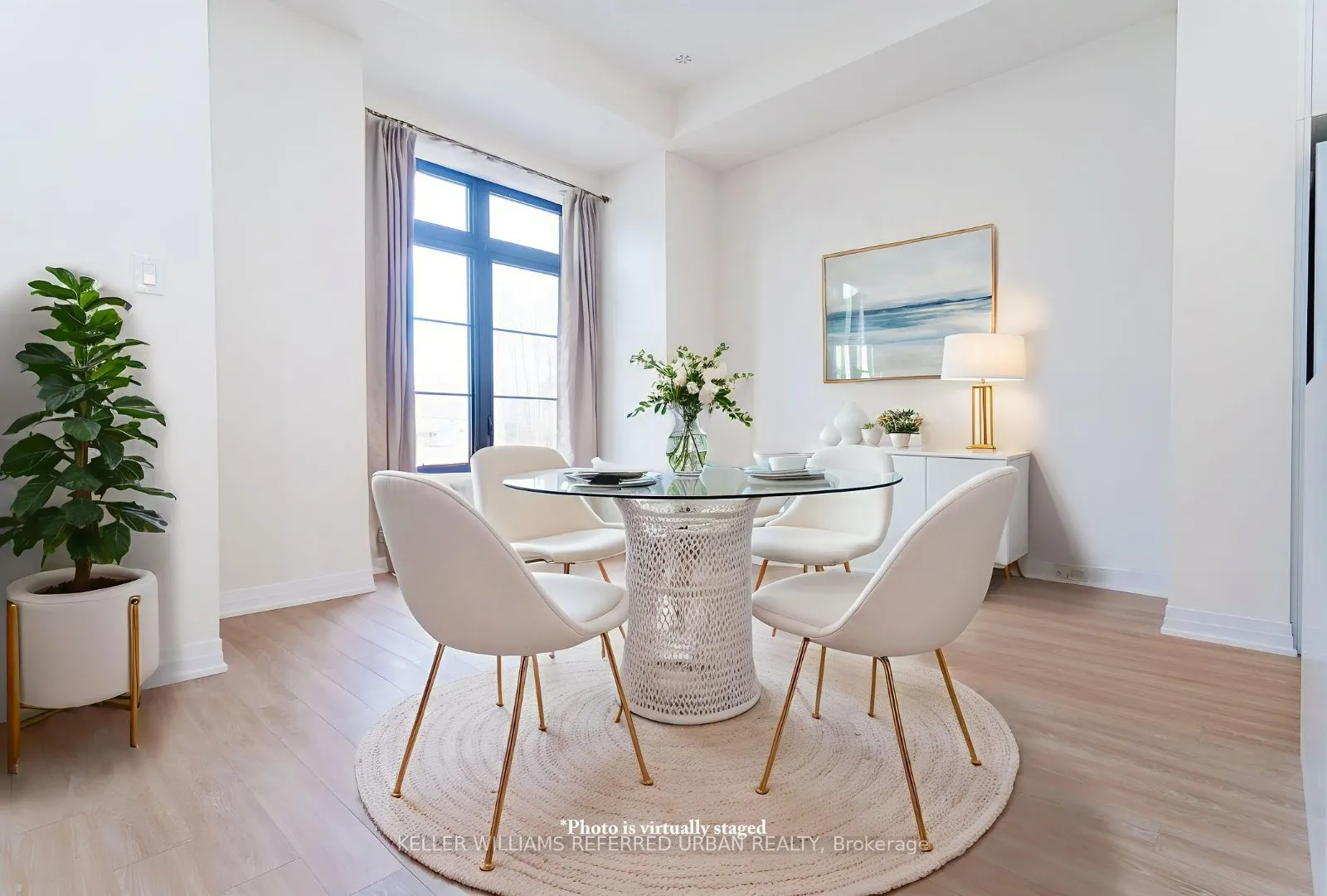 26 De La Roche Drive
