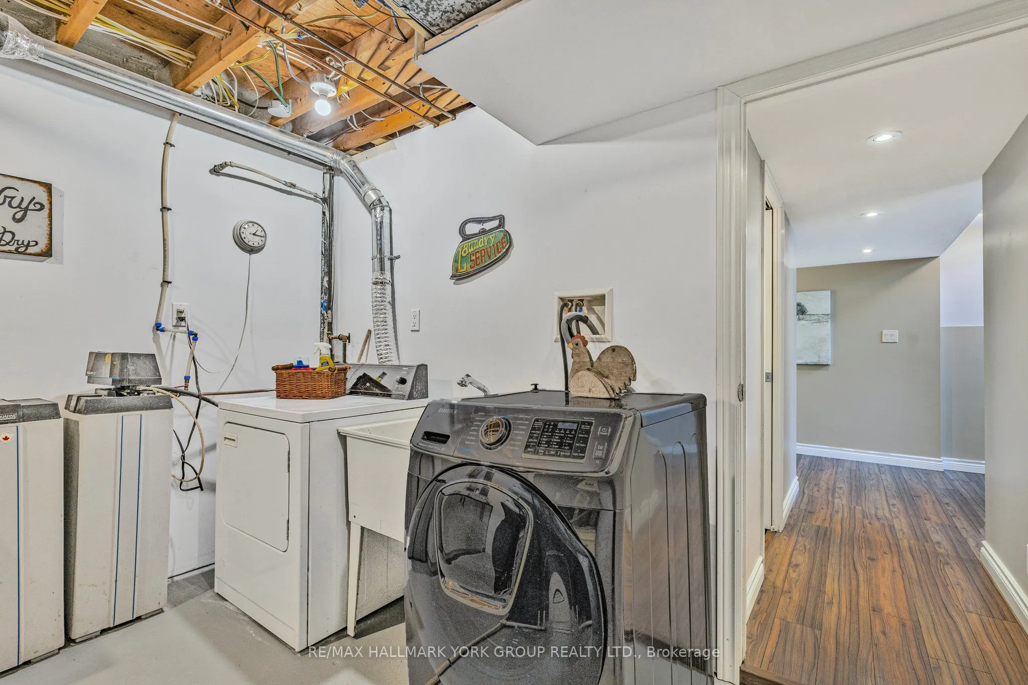 124 Alexander Road