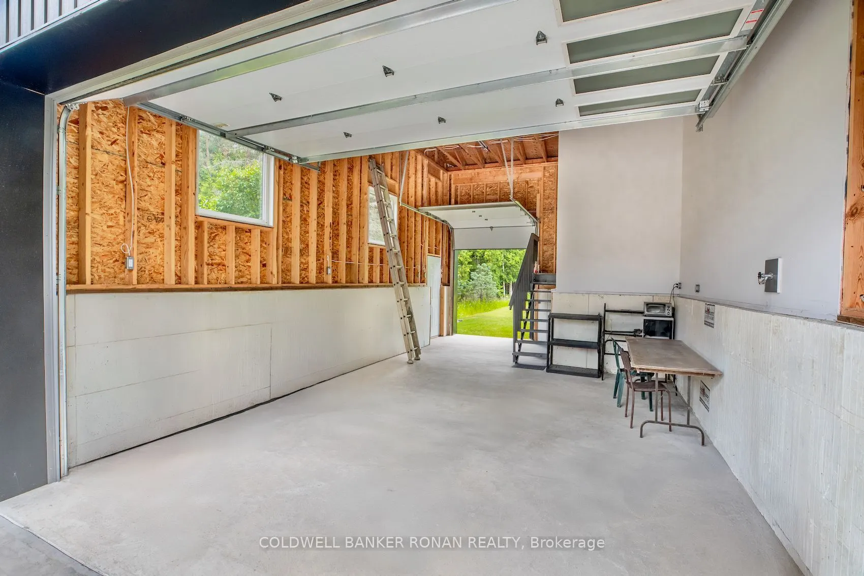 9243 County Road 1