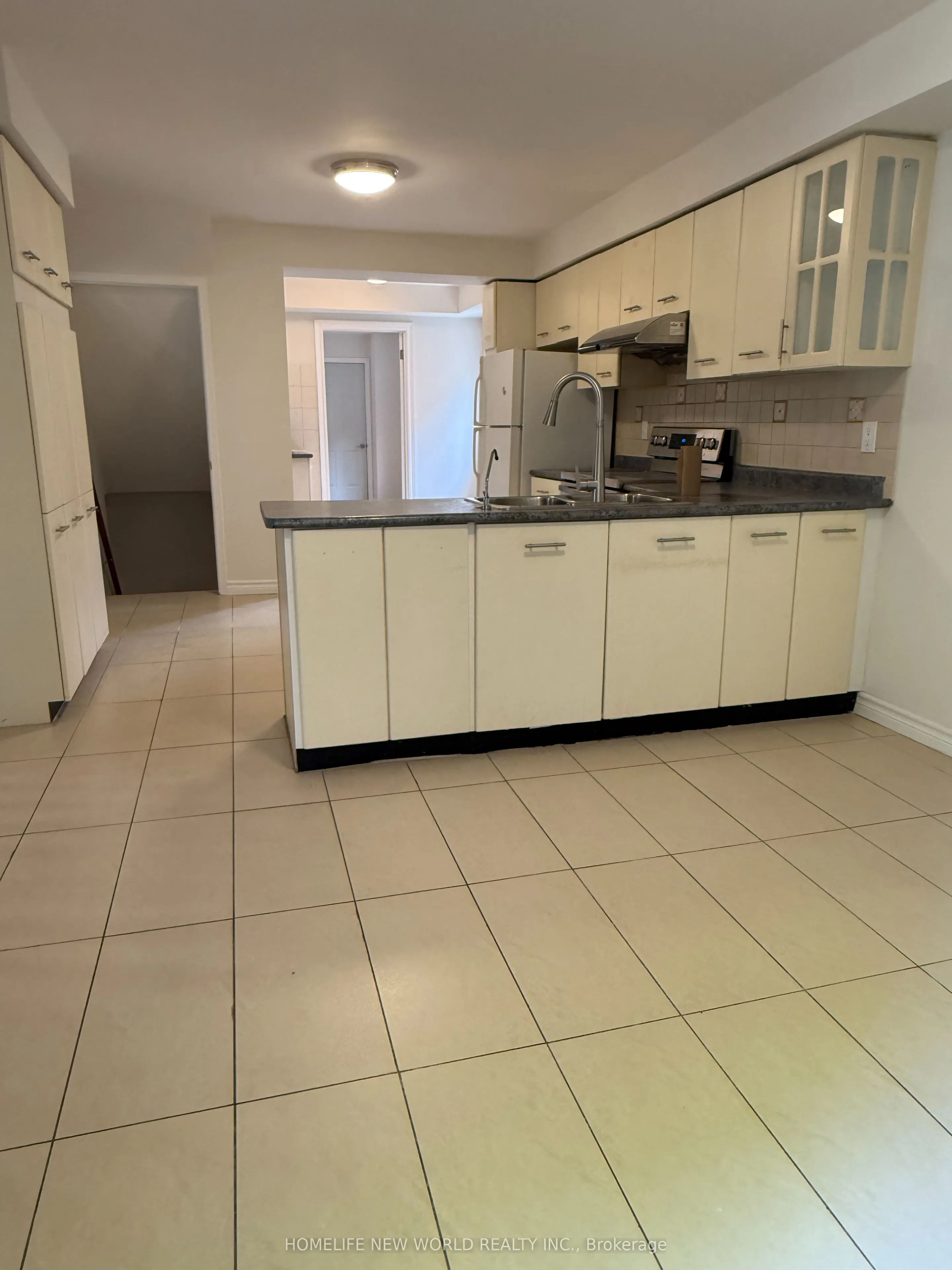 106 Morrison Crescent