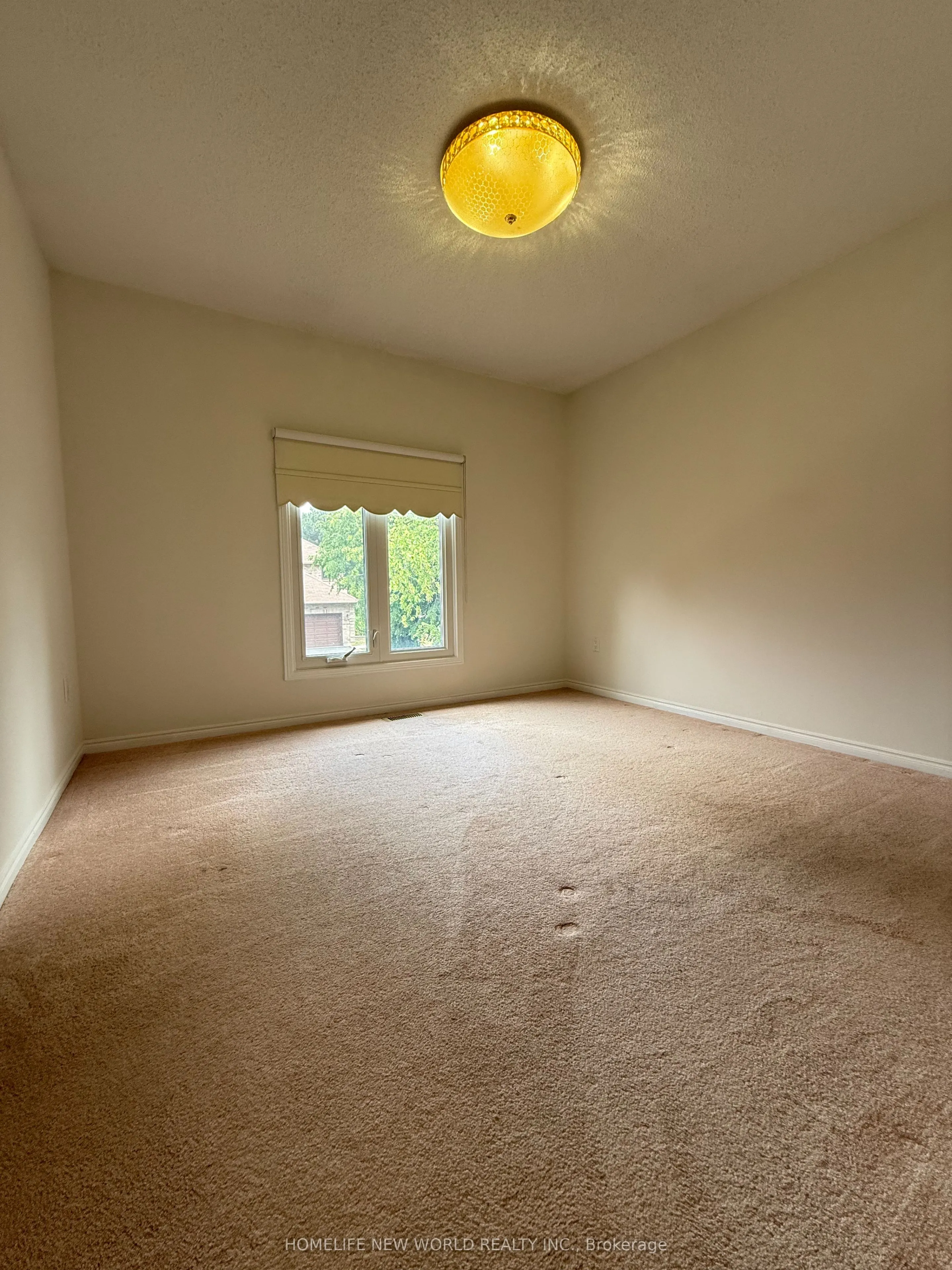 106 Morrison Crescent