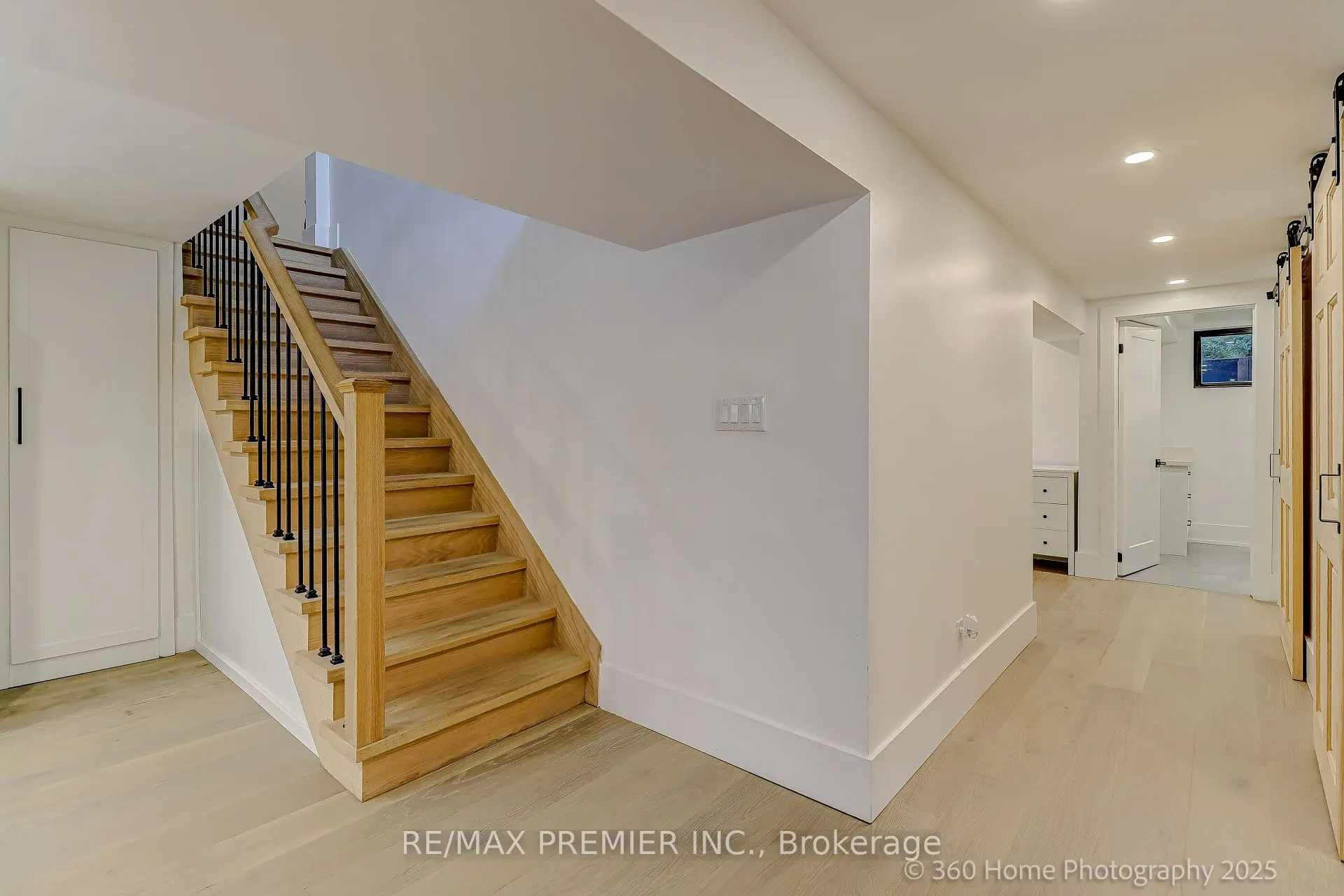 17 Chinook Drive