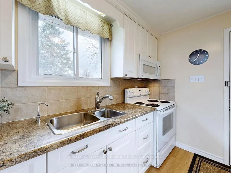 8289 Concession 2 Road