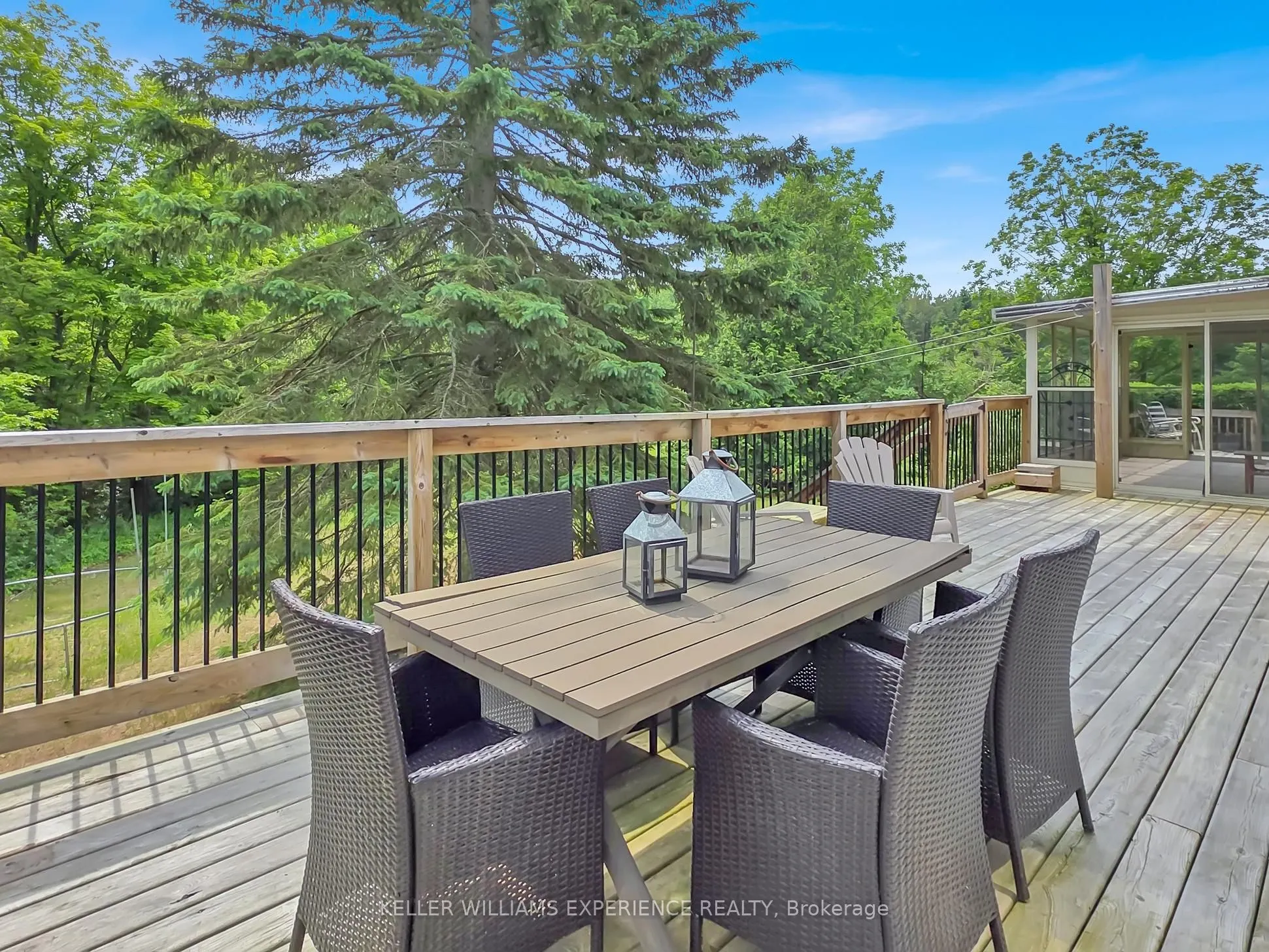 8289 Concession 2 Road