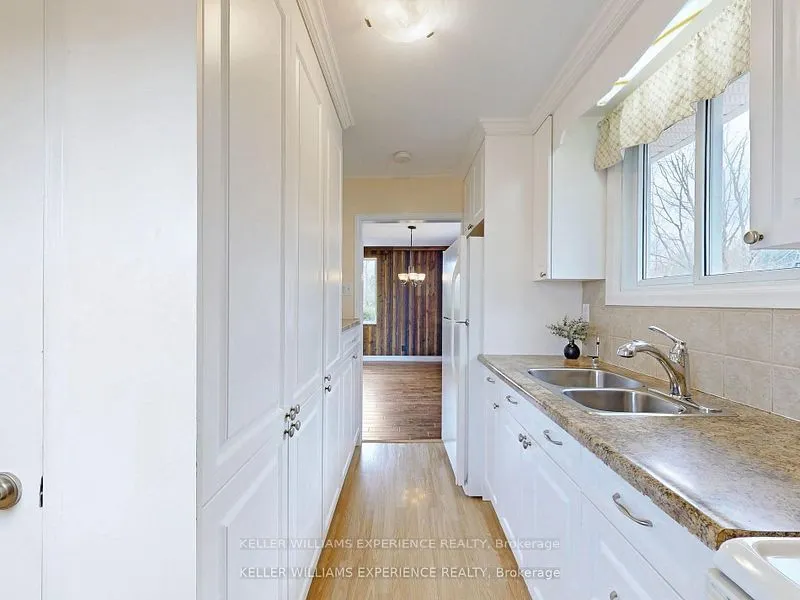 8289 Concession 2 Road