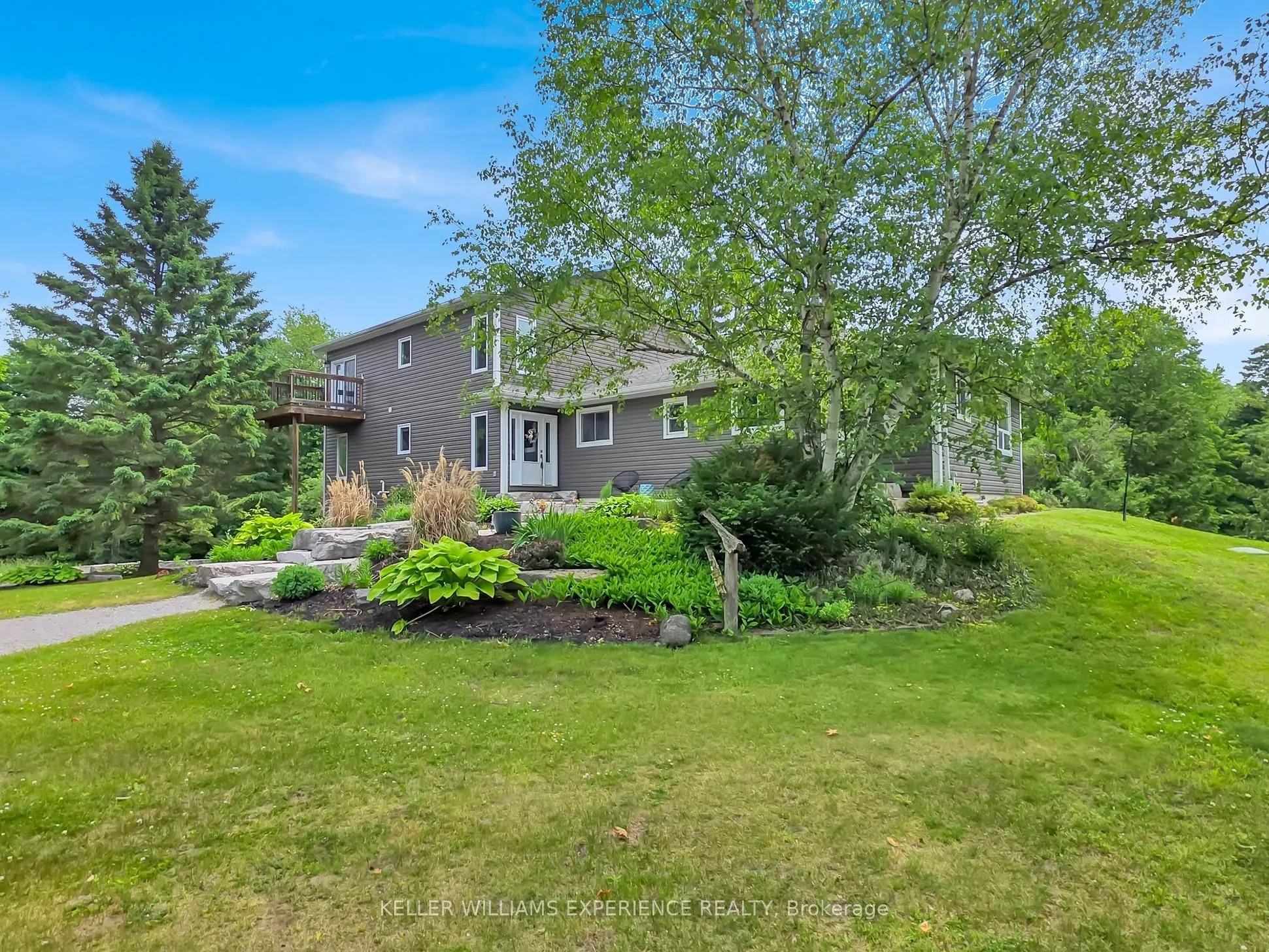 8289 Concession 2 Road