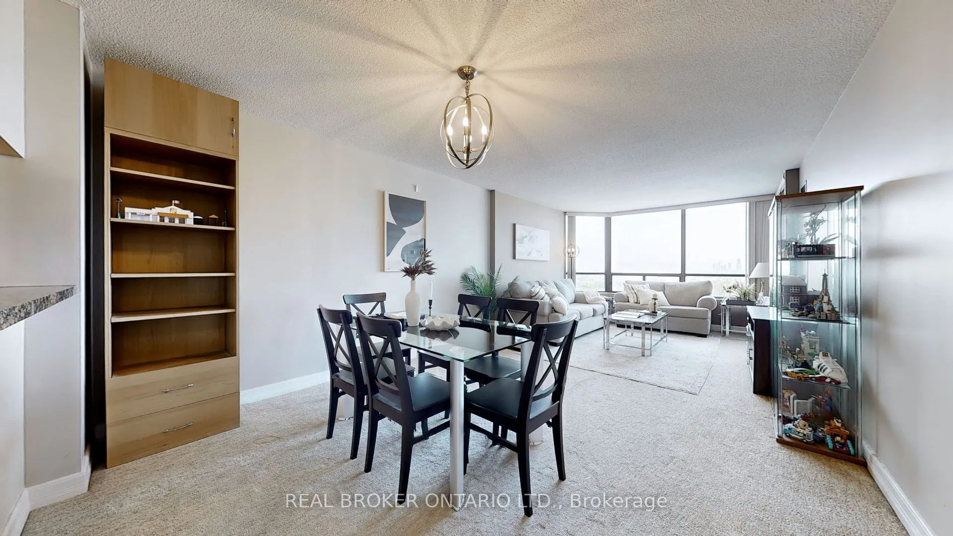 7440 Bathurst Street #1402