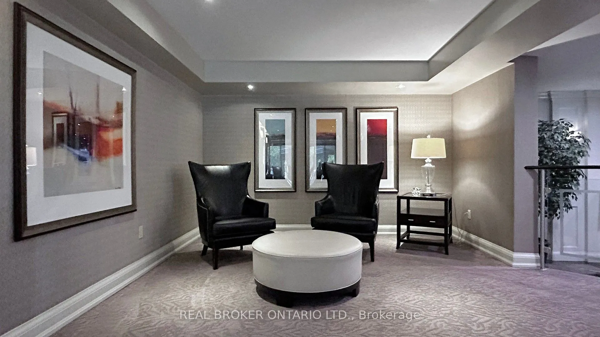 7440 Bathurst Street #1402