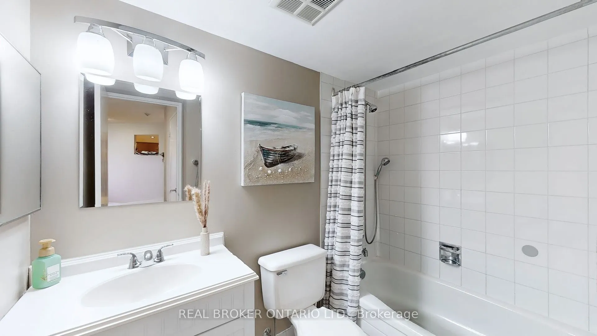 7440 Bathurst Street #1402