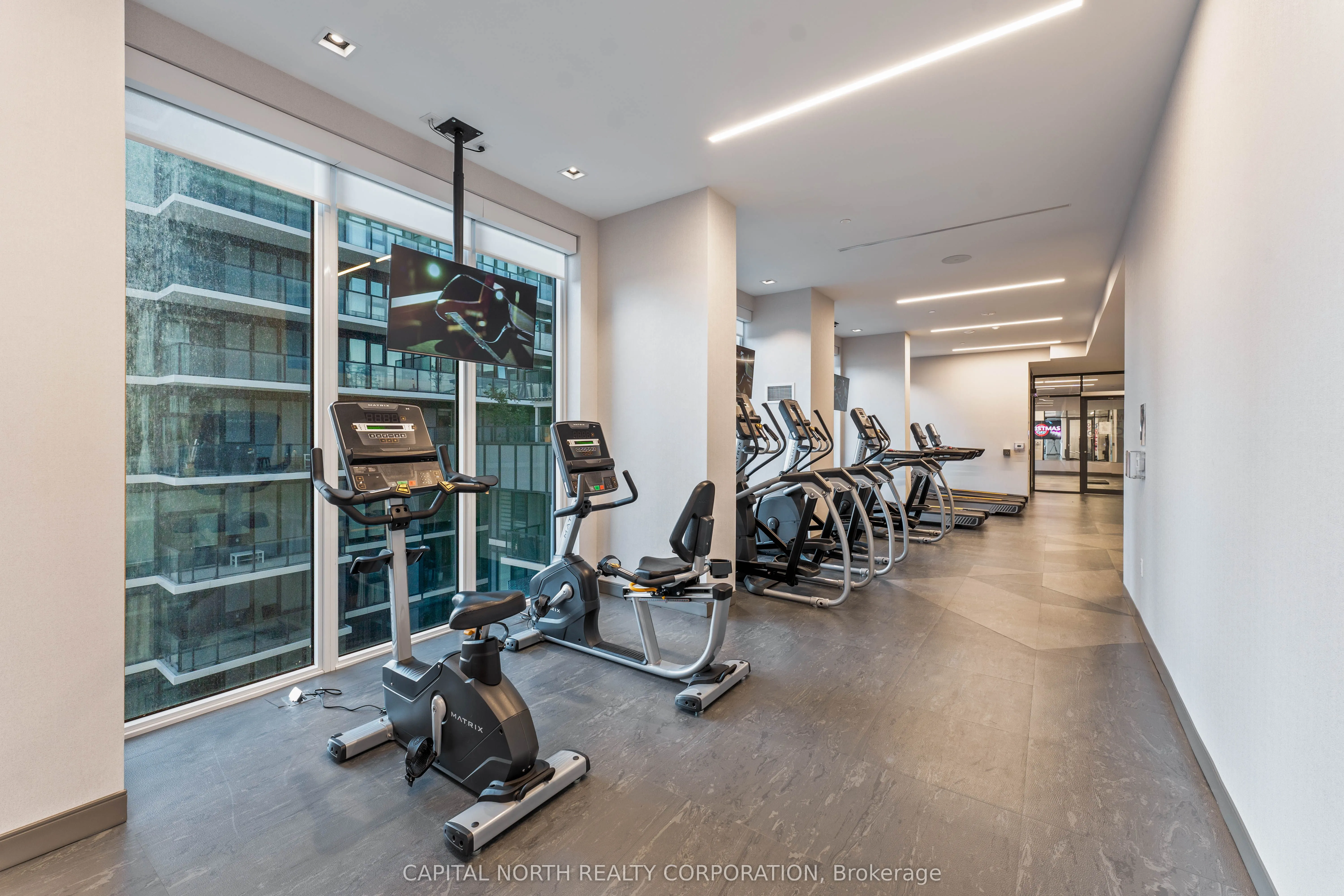 9000 Jane Street, #231