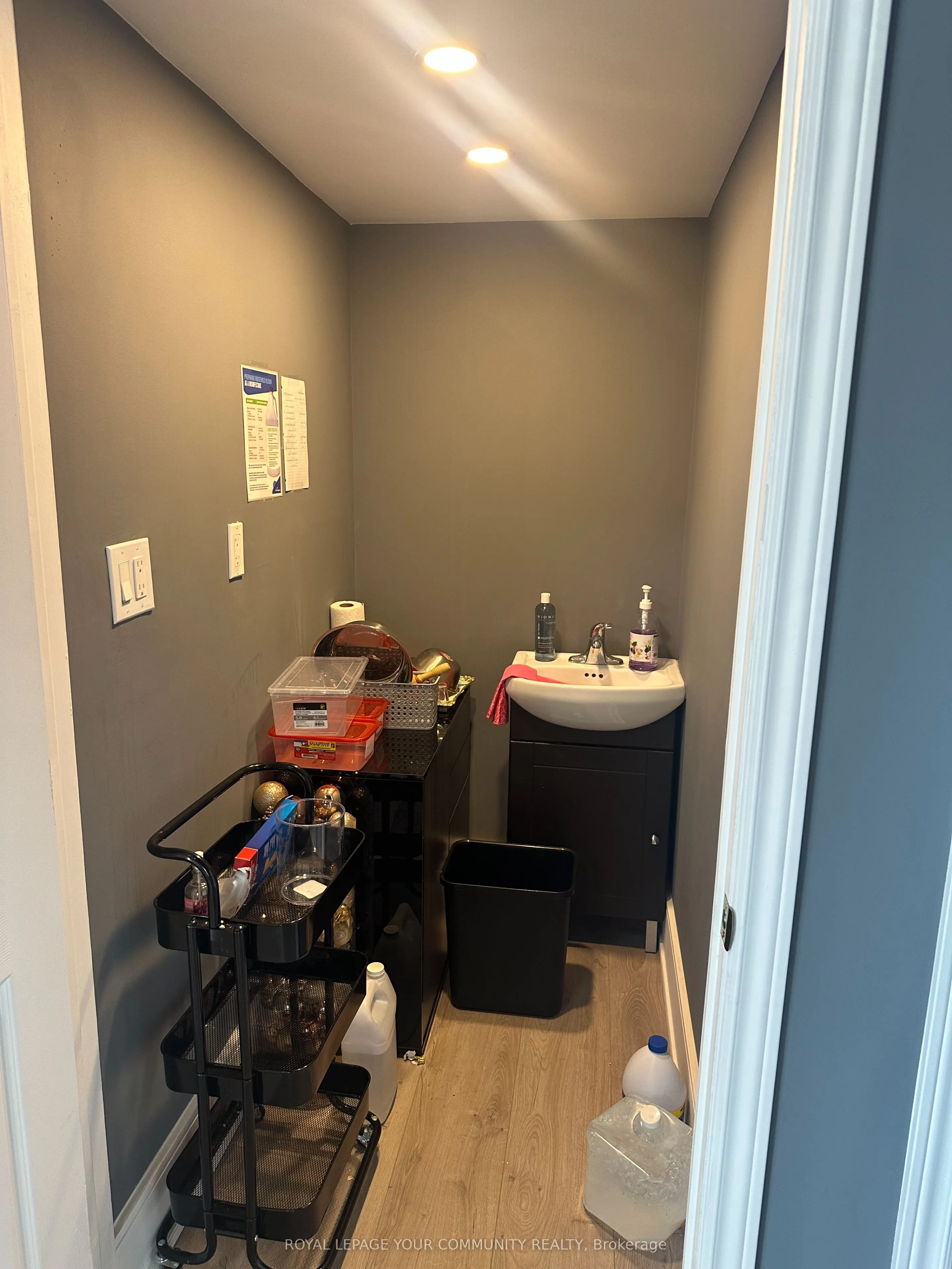 11860 Yonge Street, #8
