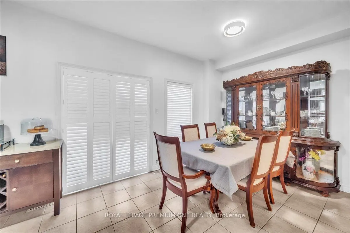 97 Blackthorn Drive