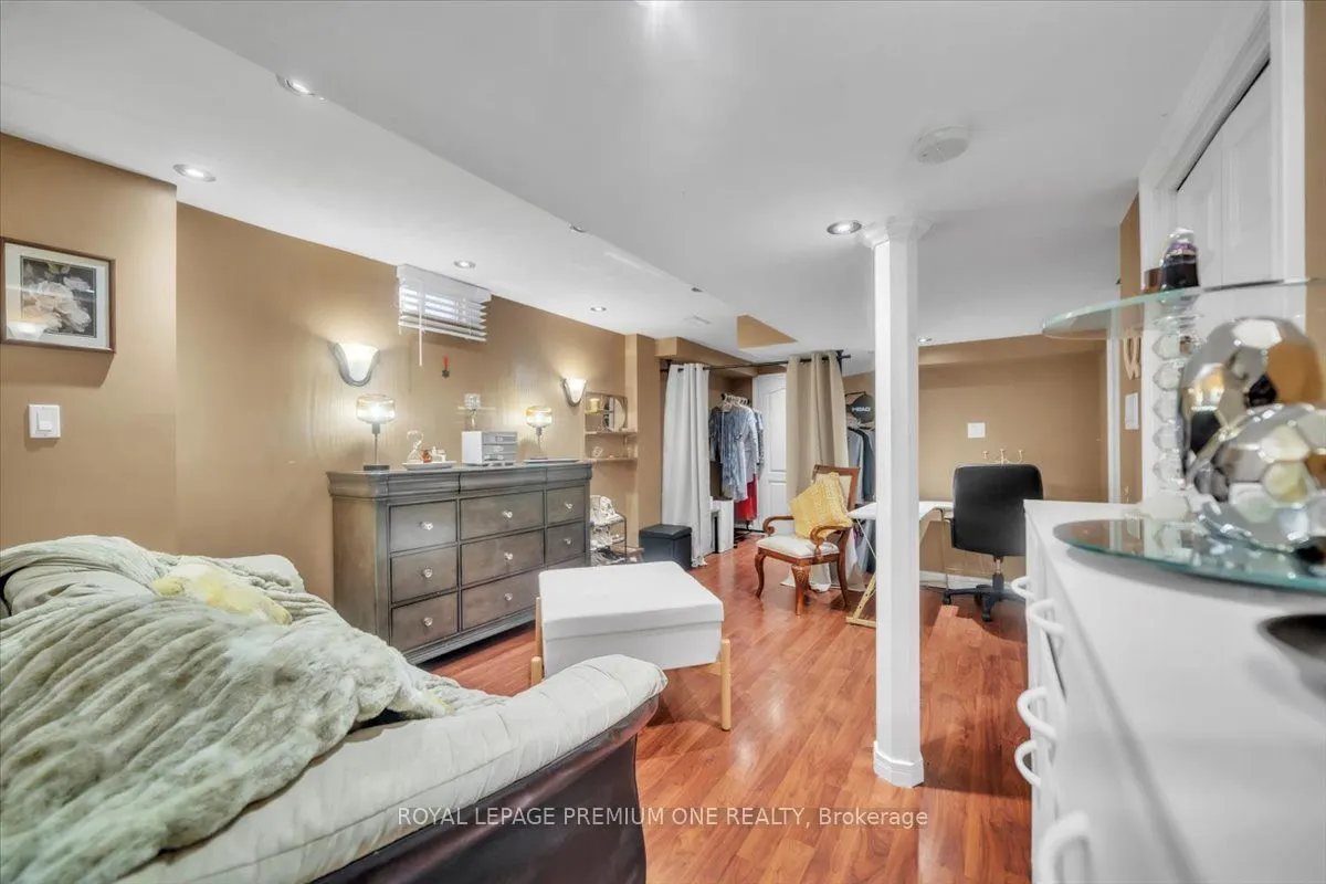 97 Blackthorn Drive
