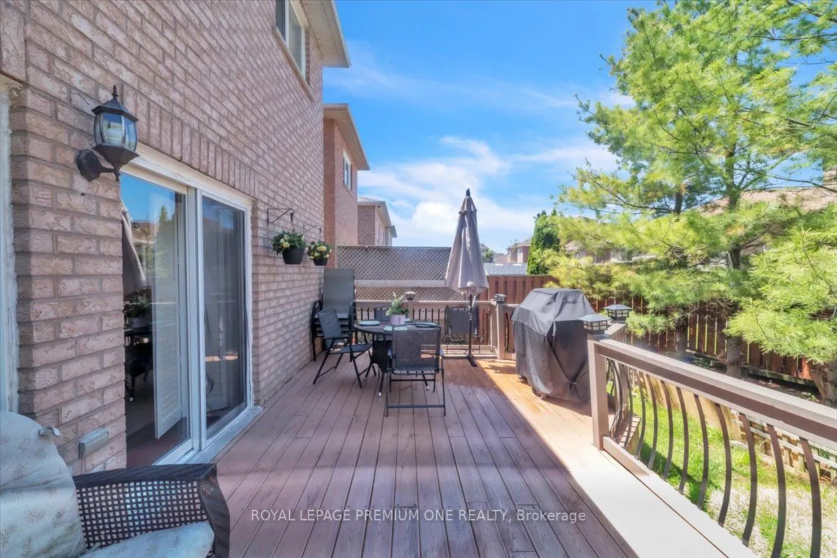 97 Blackthorn Drive