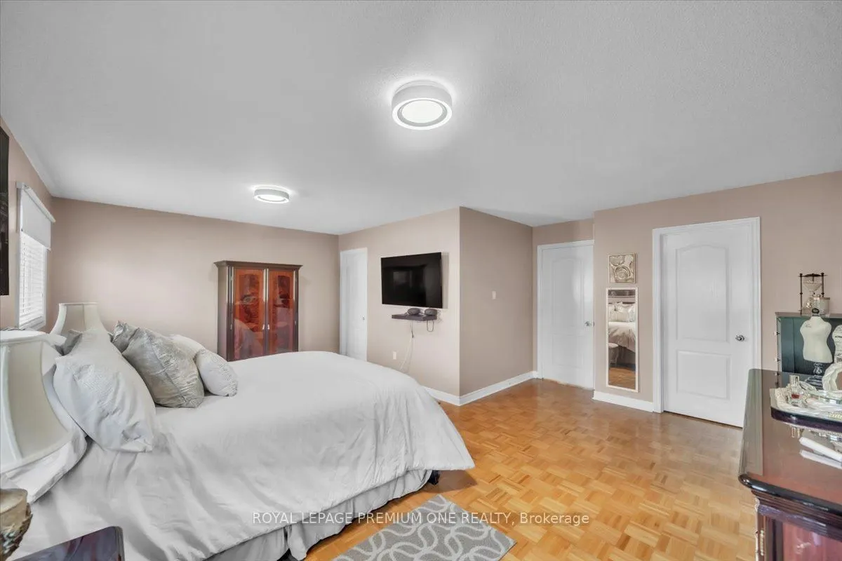 97 Blackthorn Drive