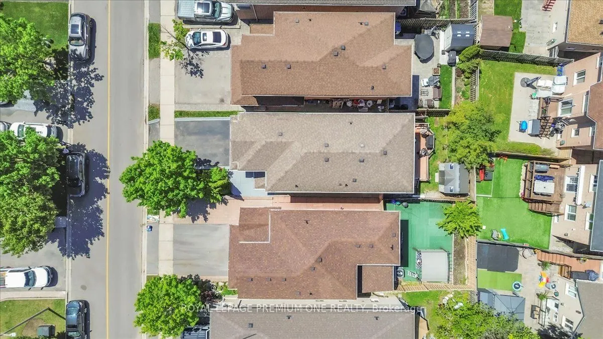 97 Blackthorn Drive
