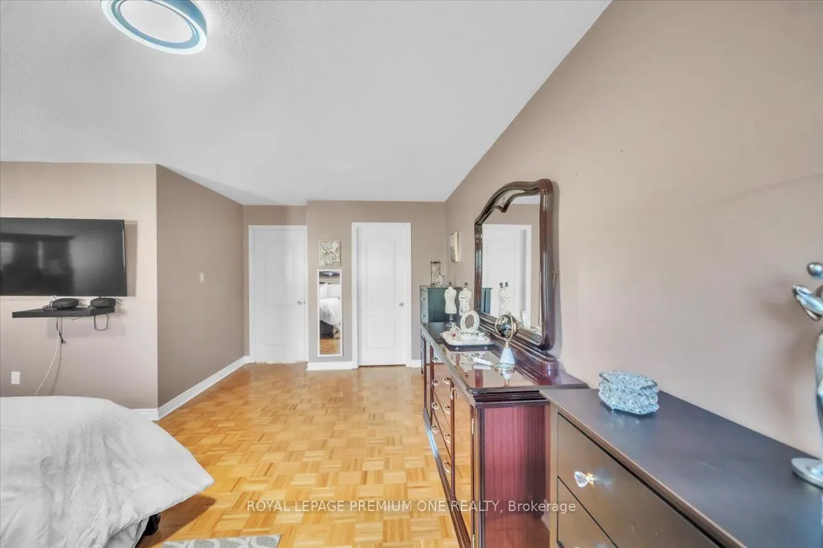 97 Blackthorn Drive