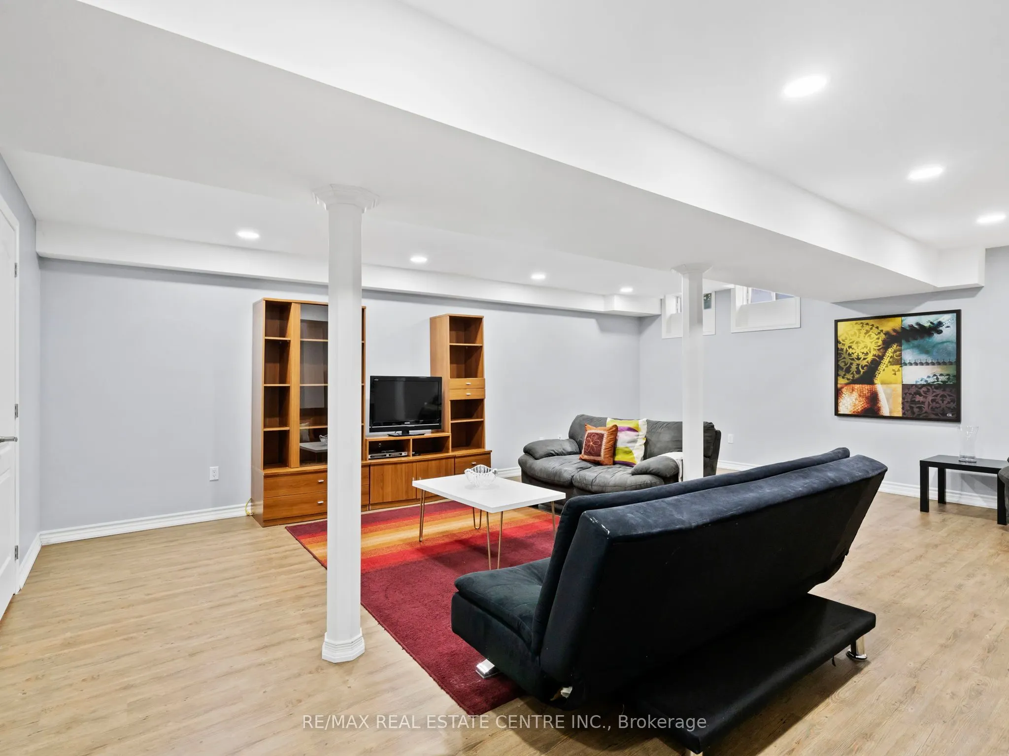 27 Martell Gate