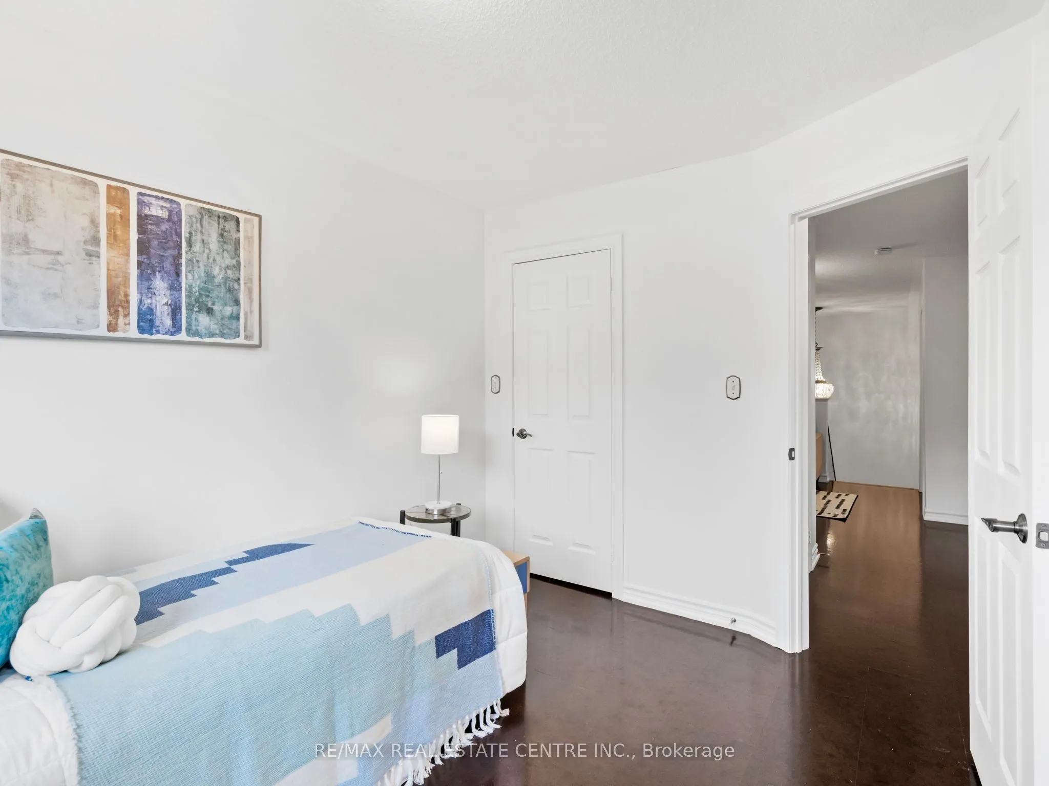 27 Martell Gate