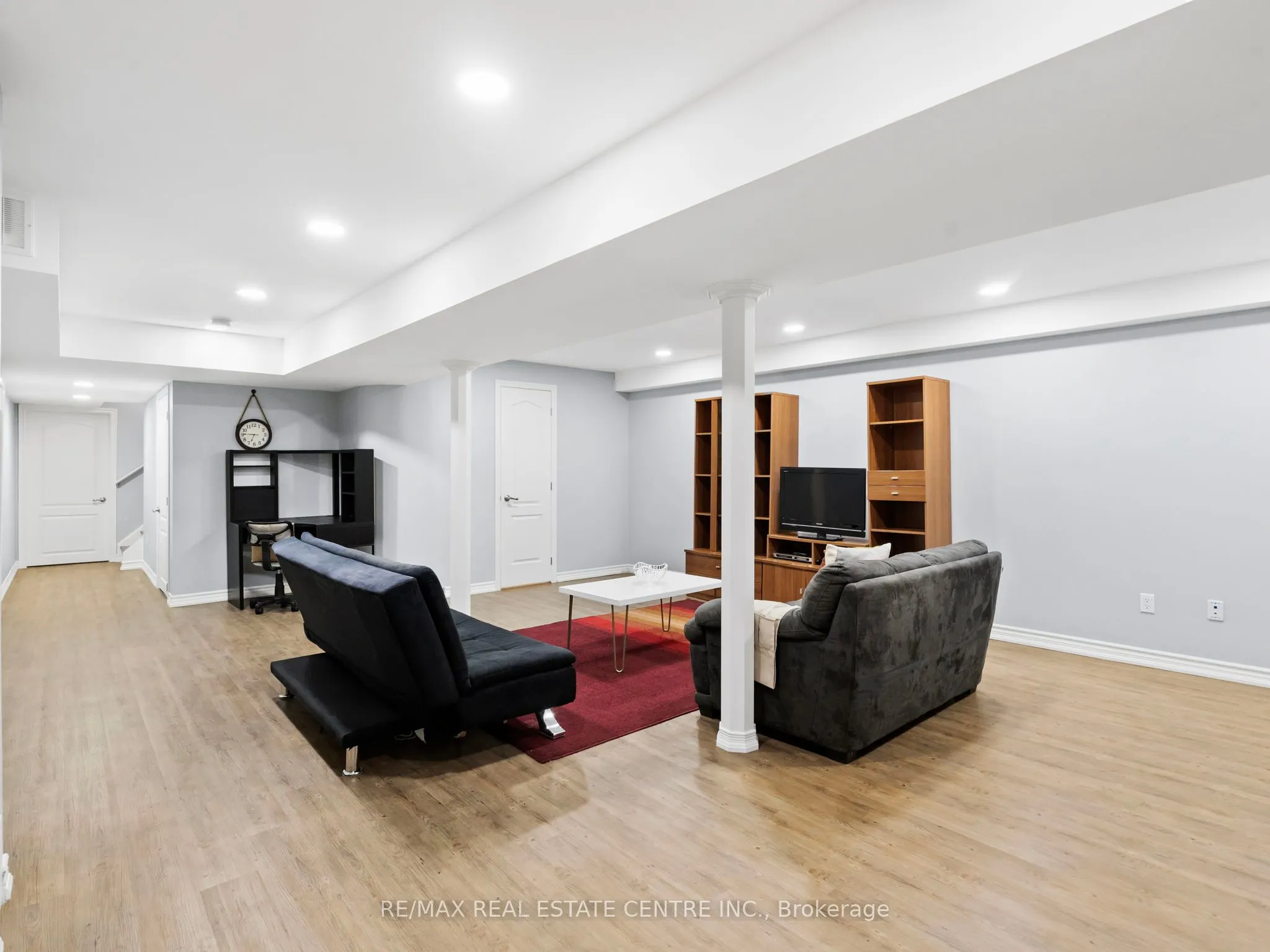 27 Martell Gate