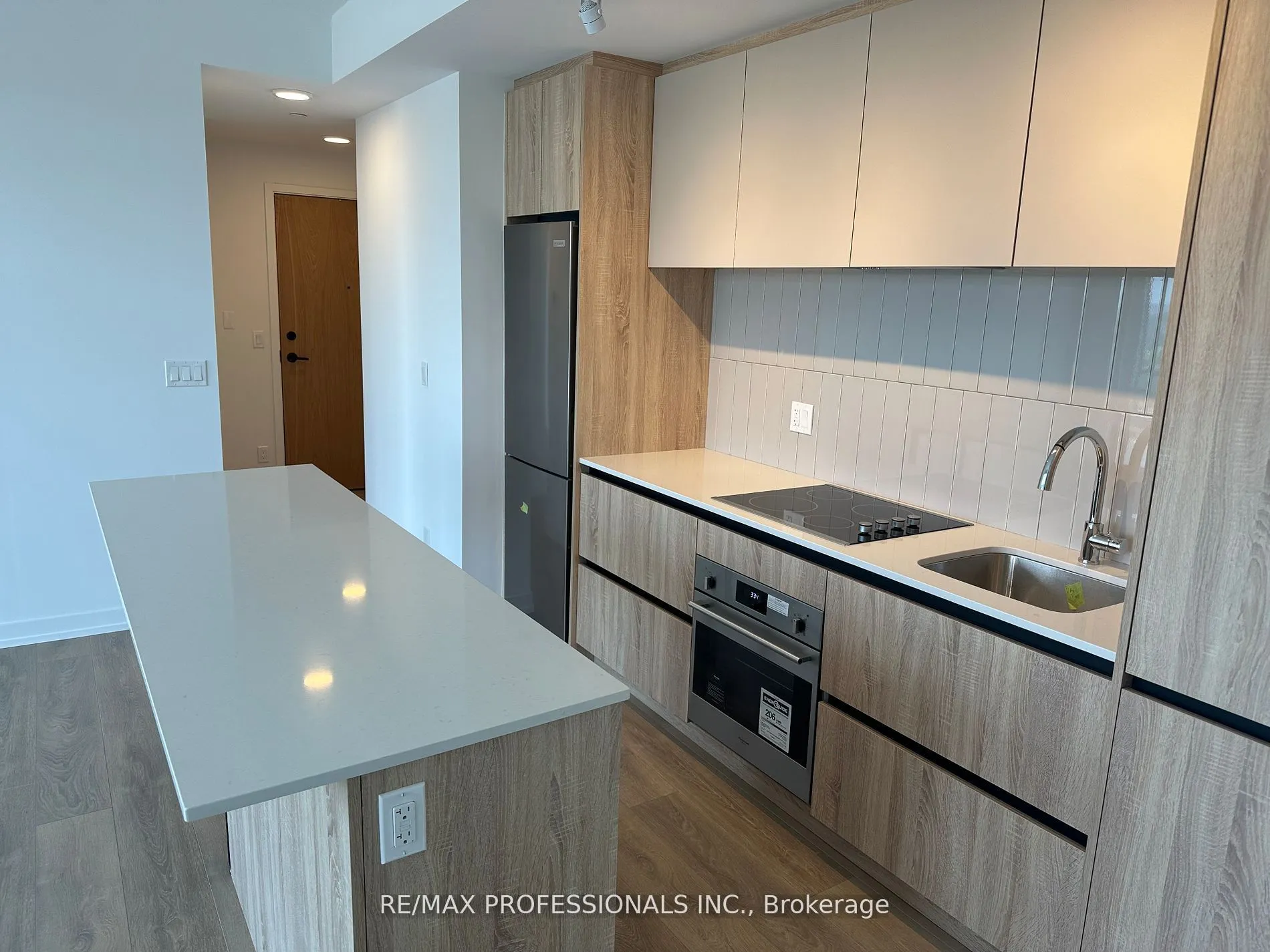 7950 Bathurst Street, #B1203