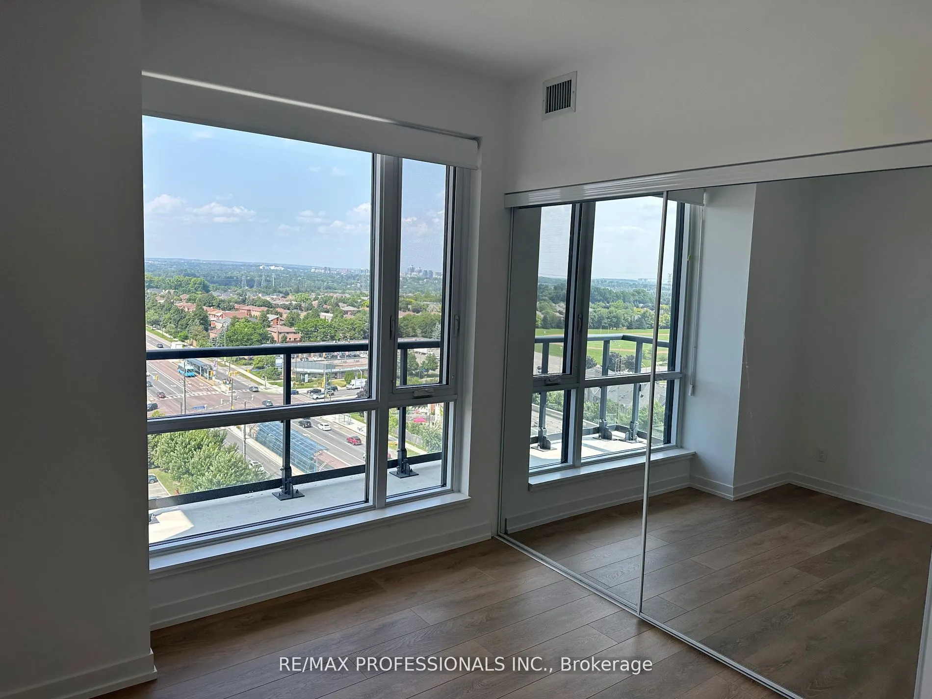 7950 Bathurst Street, #B1203