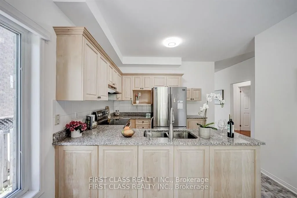 1905 Webster Boulevard